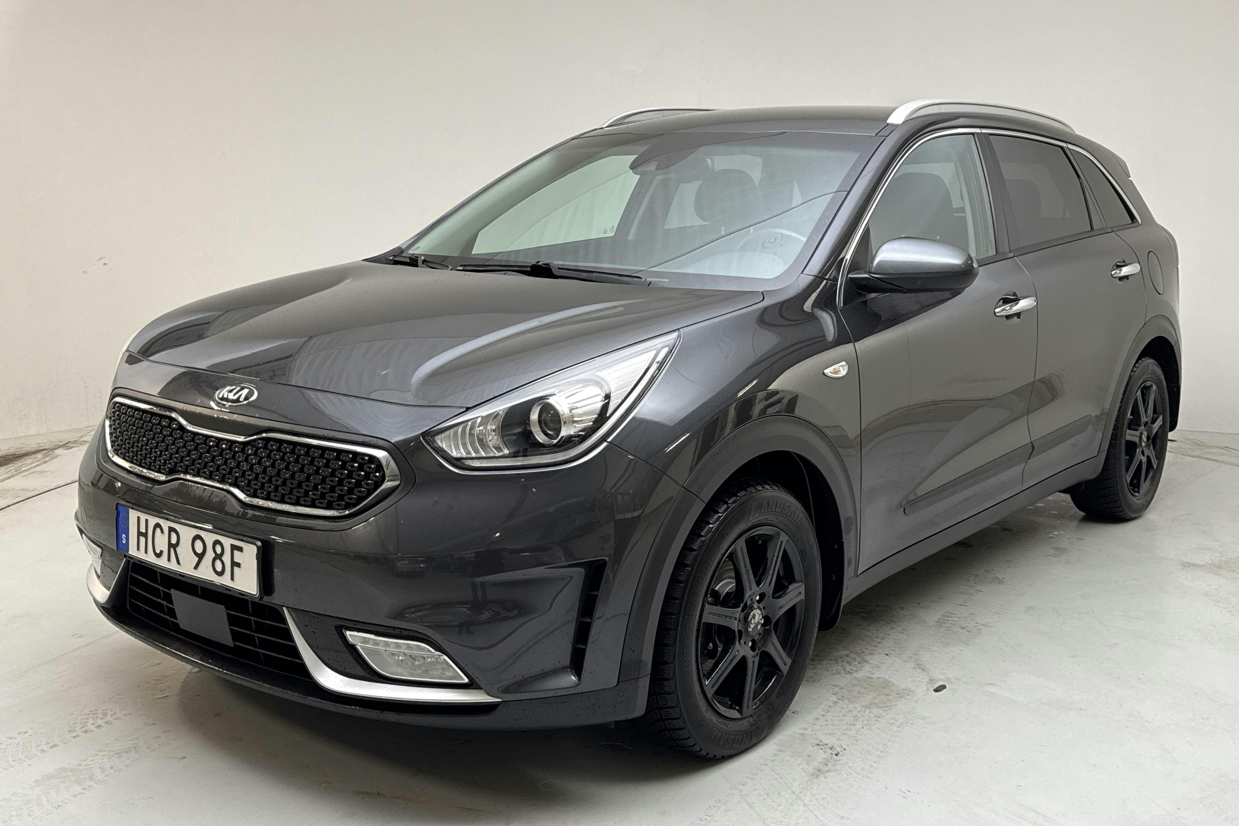 Presentation photo 1 of 14: KIA Niro Hybrid 1.6 (141hk) - 99 970 km - Automatic - gray - 2019