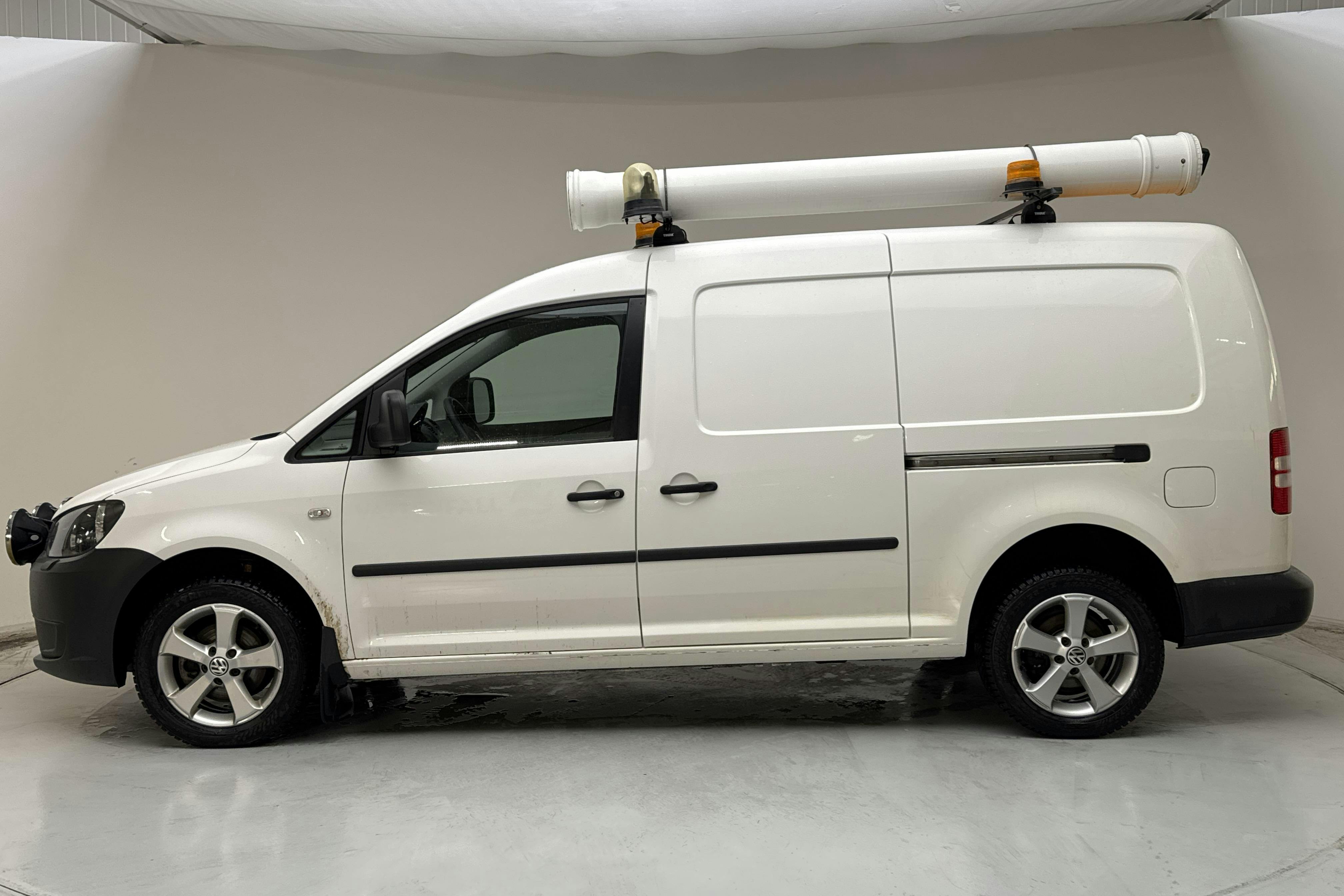 Presentation photo 2 of 14: VW Caddy 2.0 TDI Maxi Skåp 4-motion (110hk) - 118 830 km - Manual - white - 2014