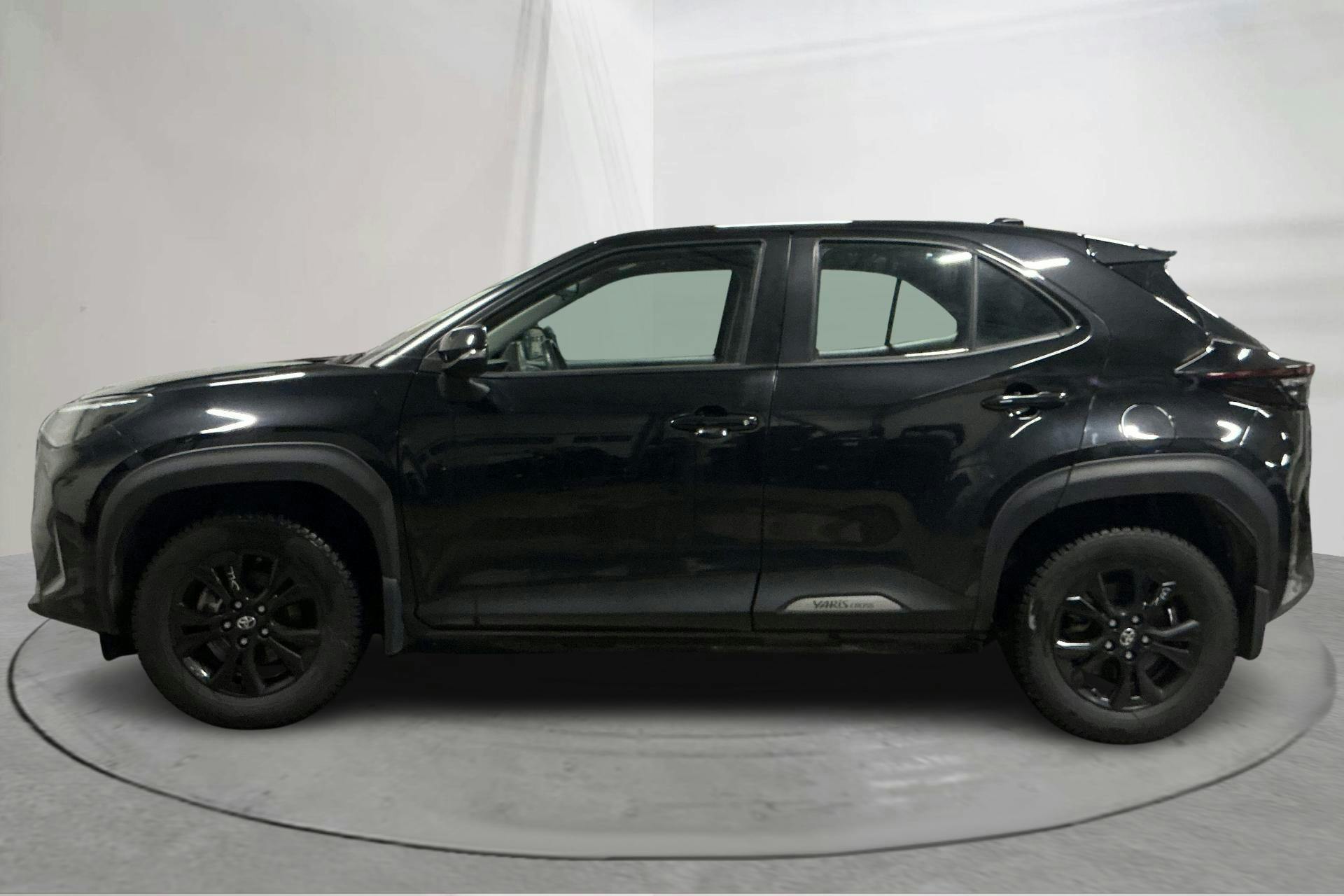 Presentation photo 2 of 15: Toyota Yaris Cross 1.5 Hybrid (116hk) - 136 610 km - Automatic - black - 2022