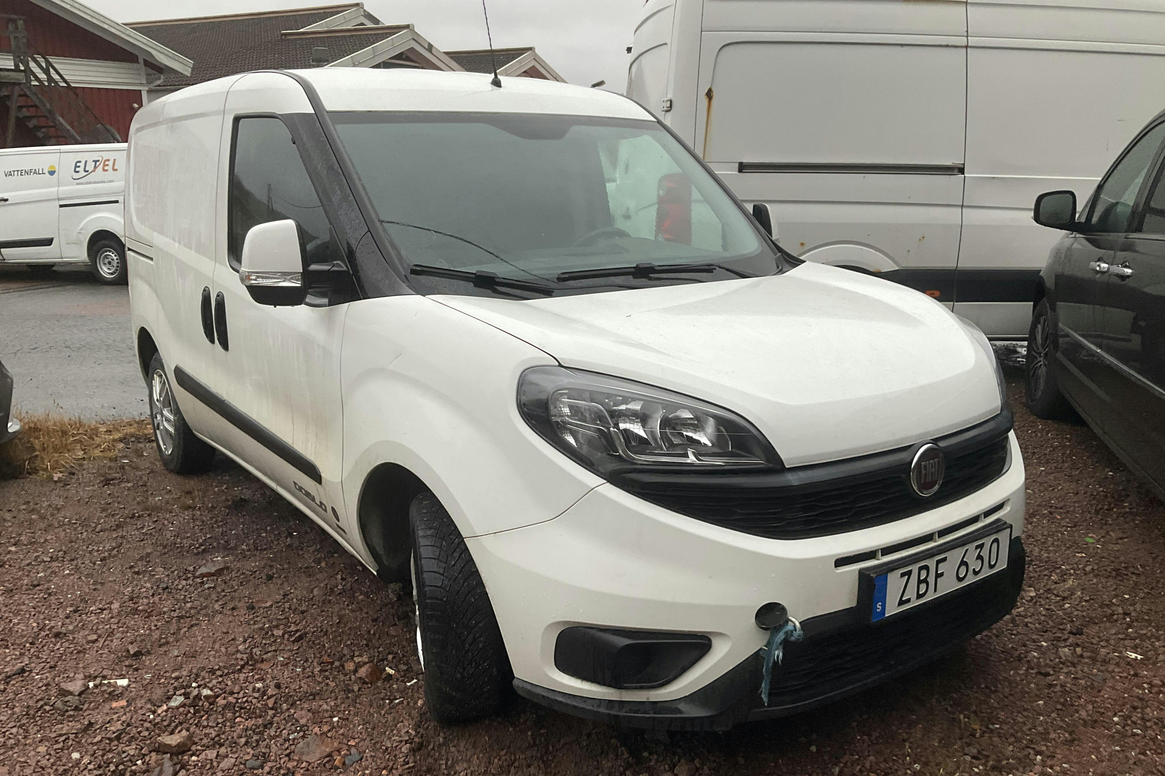 Presentation photo 1 of 12: Fiat Doblo Cargo 1.6 MJT (105hk) - 49 500 km - Manual - white - 2018