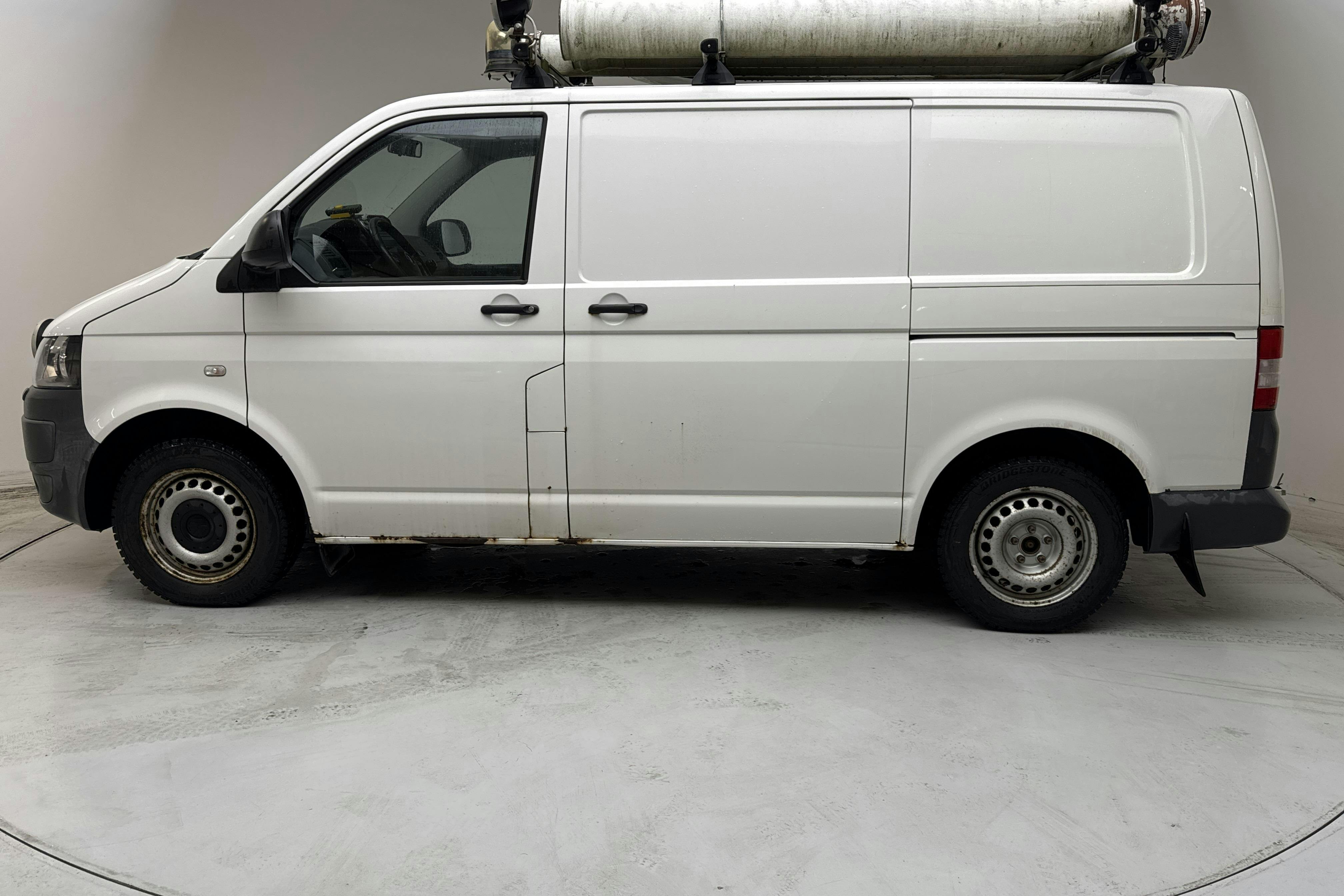 Presentation photo 2 of 11: VW Transporter T5 2.0 TDI 4MOTION (140hk) - 226 900 km - Manual - white - 2013