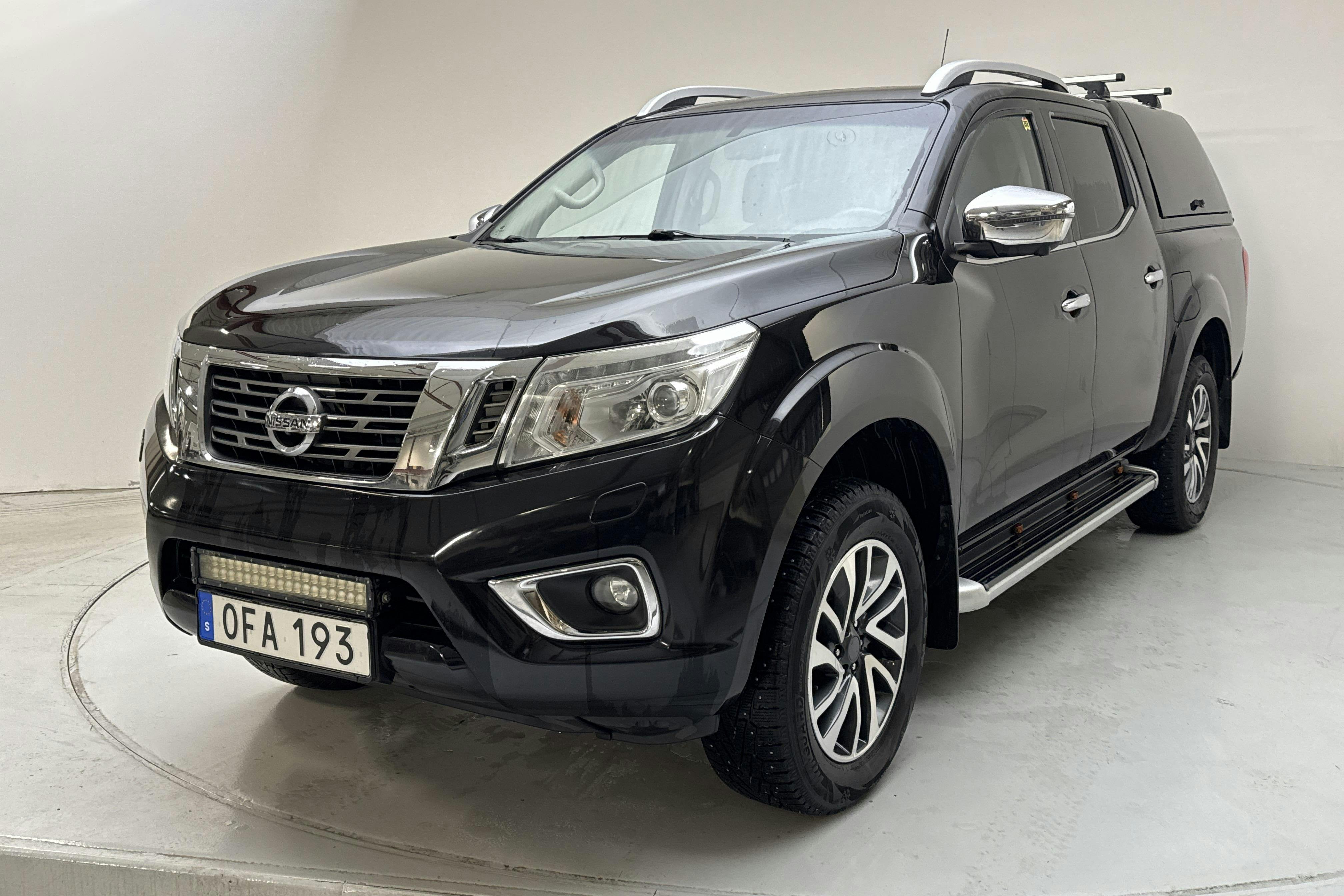Presentation photo 1 of 16: Nissan Navara 2.3 dCi 4x4 (190hk) - 226 900 km - Automatic - black - 2016