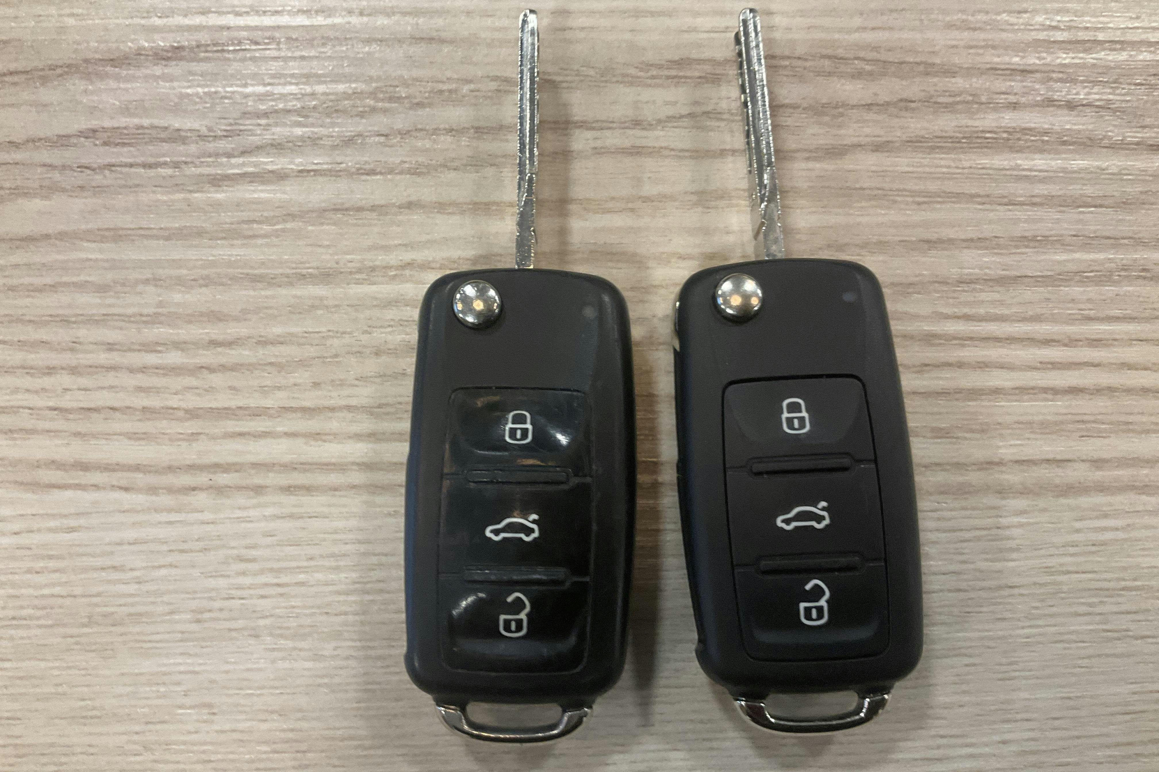 Presentation photo 14 of 14: VW up! 1.0 5dr CNG (68hk) - 34 200 km - Manual - white - 2016