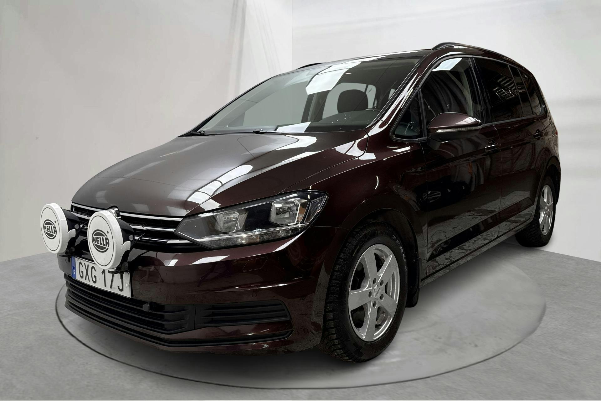 Presentation photo 1 of 17: VW Touran 1.6 TDI (115hk) - 76 610 km - Automatic - Dark Red - 2019
