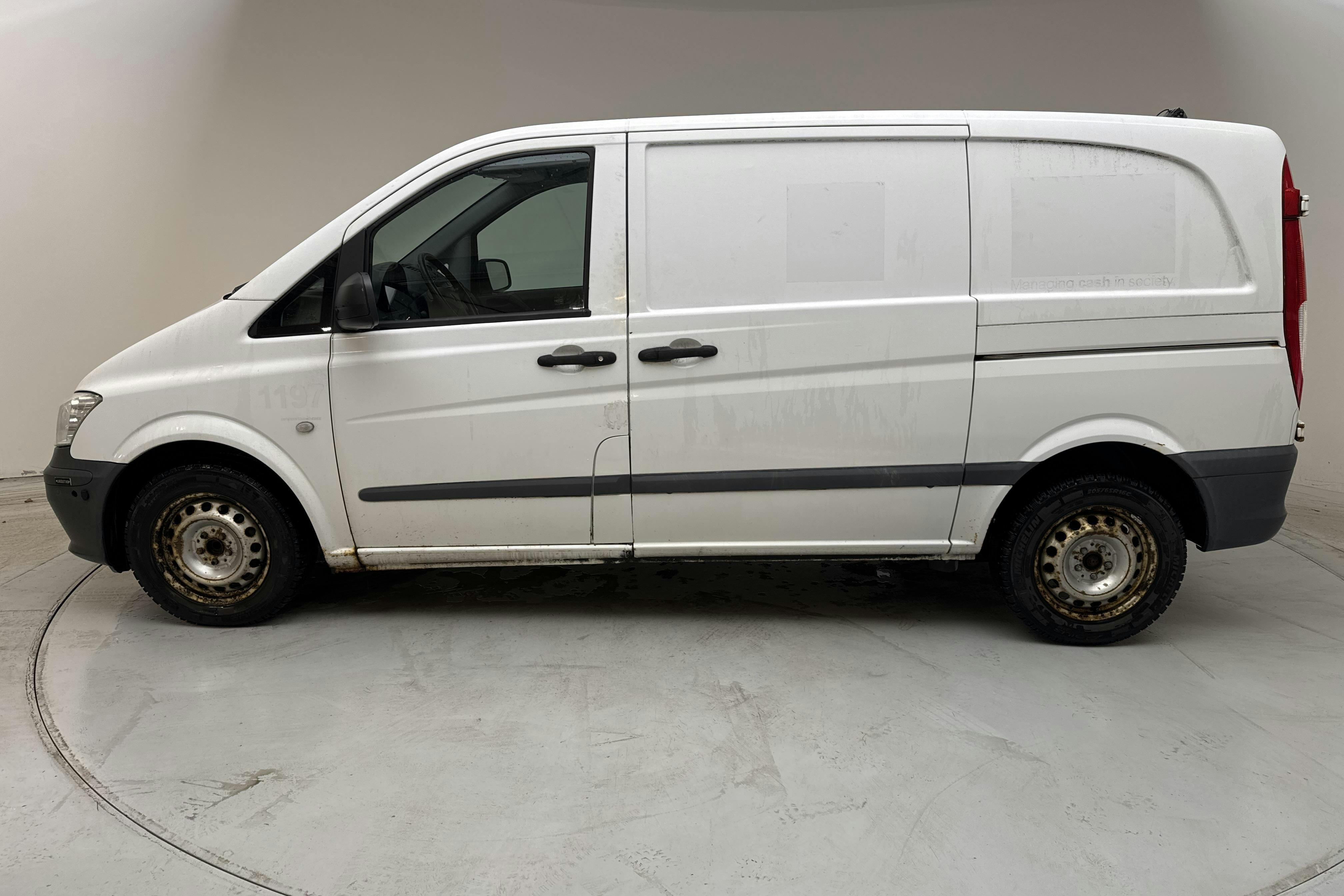 Presentation photo 2 of 12: Mercedes Vito 116 CDI W639 (163hk) - 204 060 km - Automatic - white - 2011