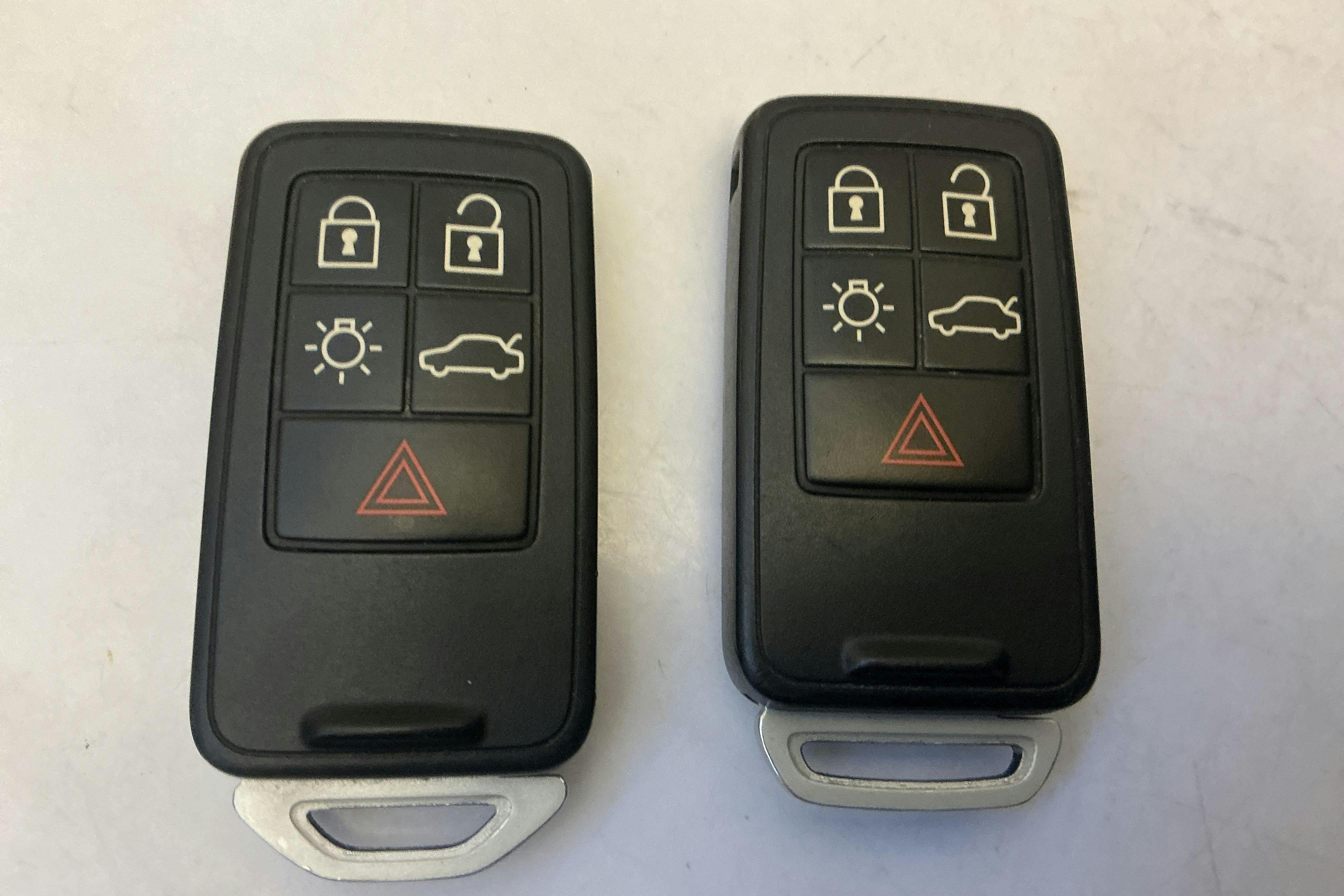 Presentation photo 13 of 13: Volvo V40 D2 (115hk) - 102 590 km - Manual - gray - 2013