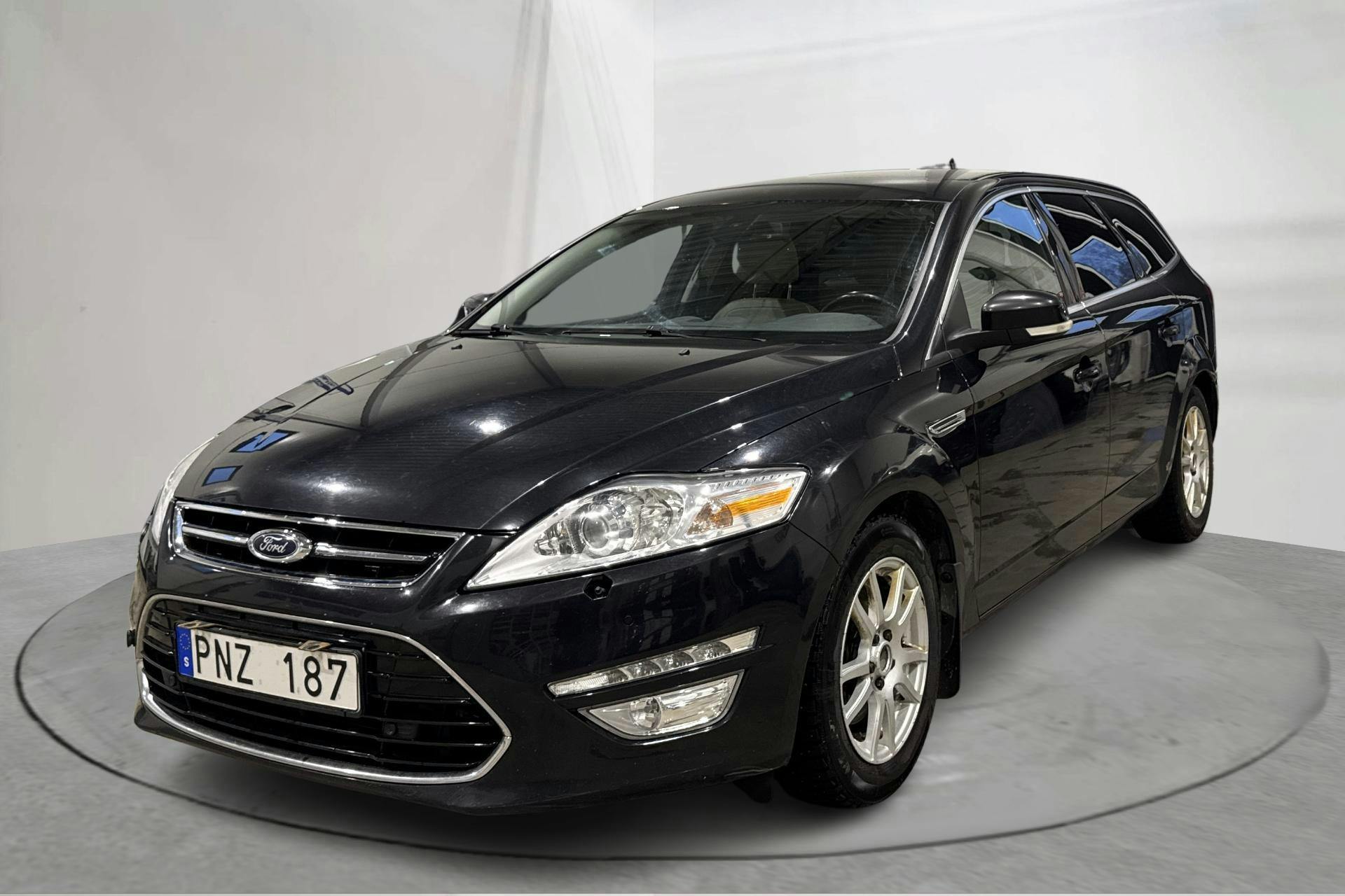 Ford Mondeo 1.6 Duratorq TDCi Kombi (116hk) - 22 066 mil - Manuell - svart - 2011