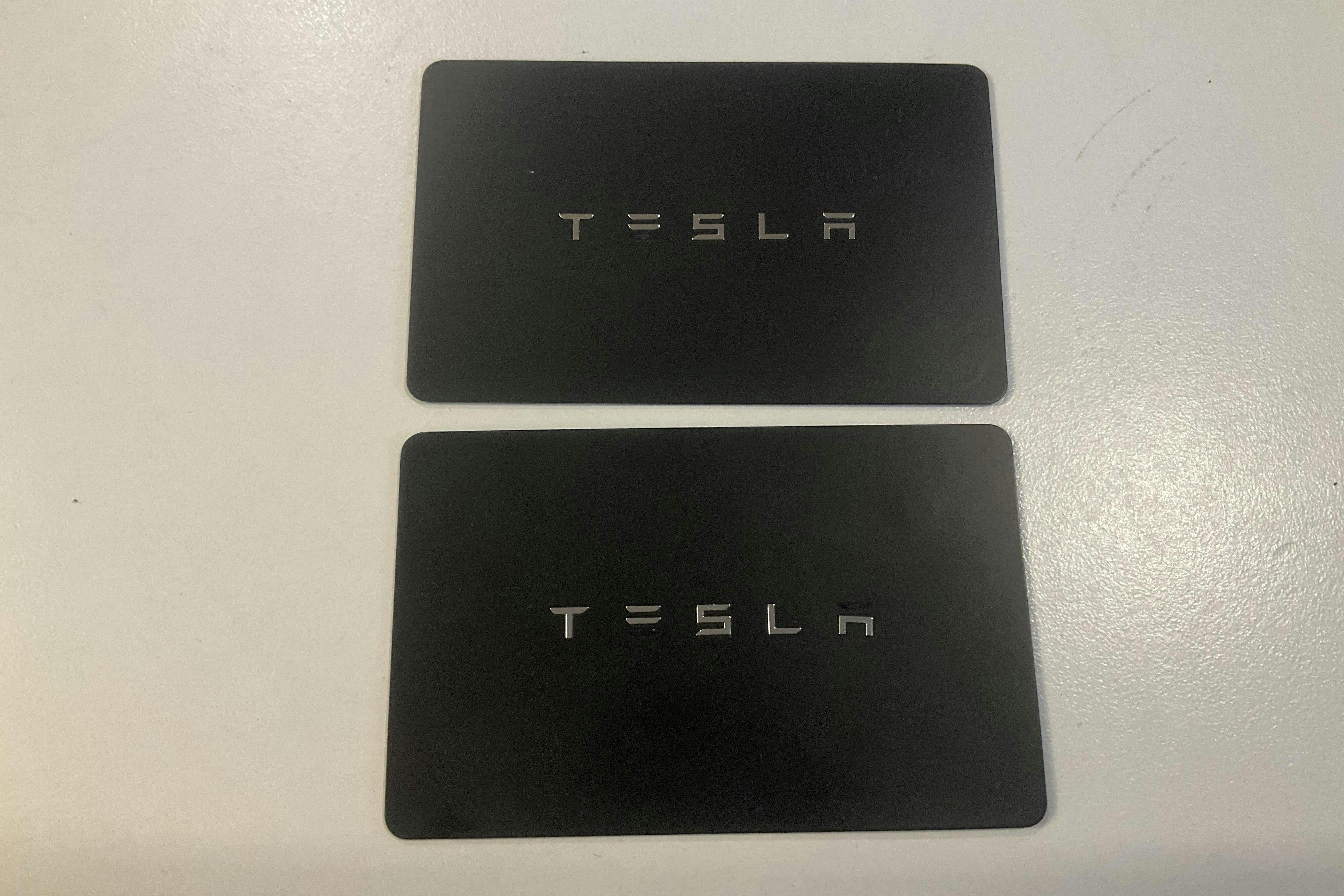 Esittelykuva 23 osoitteesta 23: Tesla Model 3 Long Range Dual Motor AWD - 137 120 km - Automaattinen - punainen - 2019