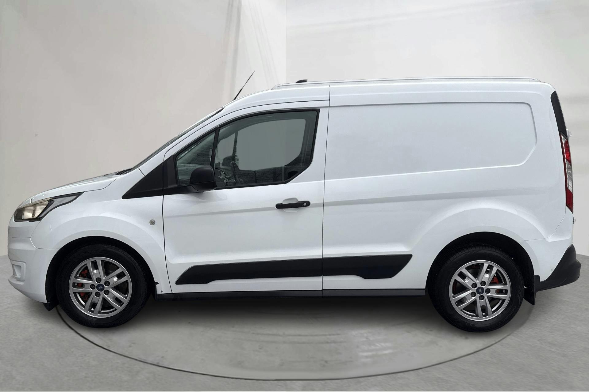 Esitlusfoto 2 aadressil 15: Ford Transit Connect 1.5 TDCi (120hk) - 155 040 km - Automaatne - valge - 2021