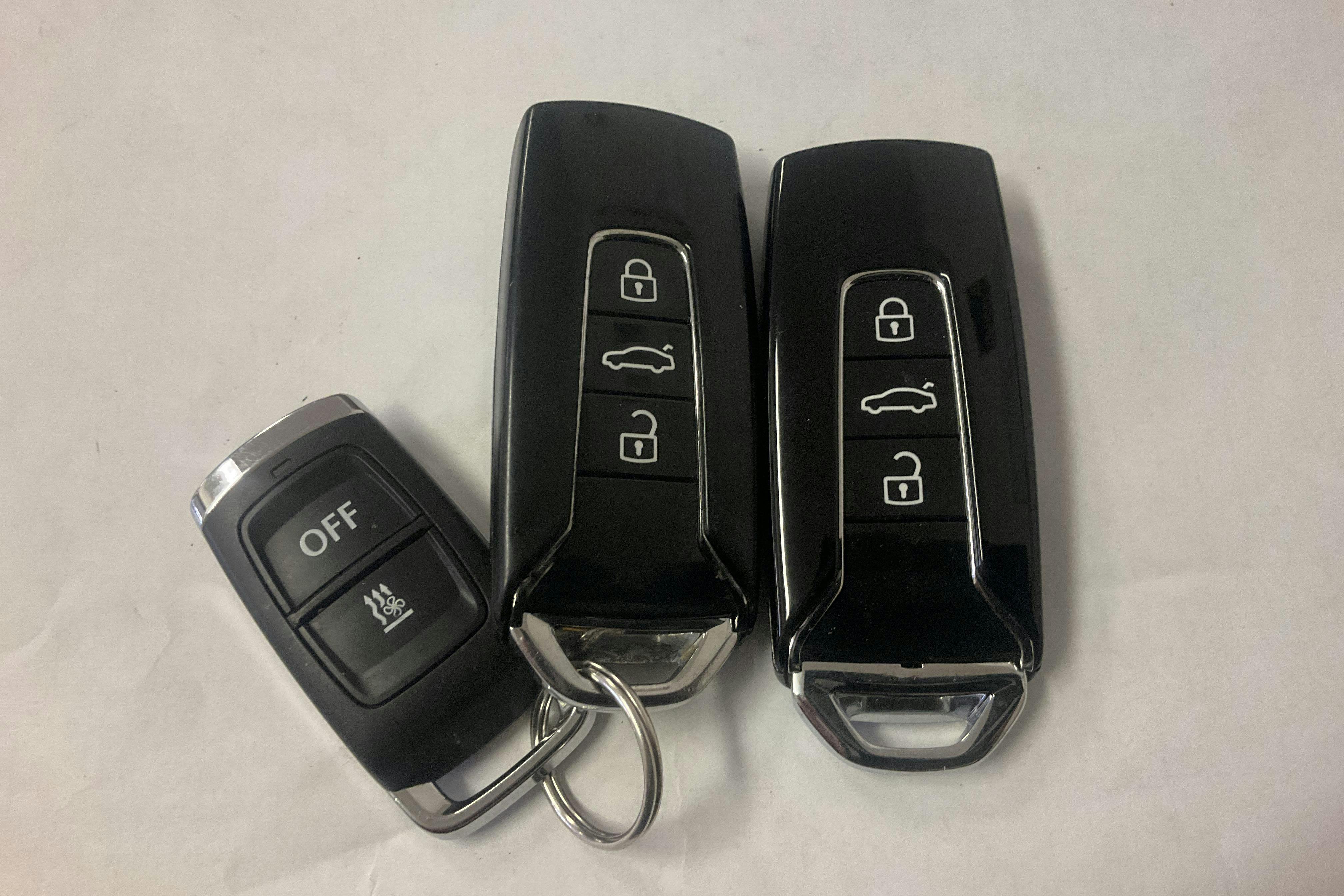 Presentation photo 28 of 28: VW Touareg V6 TDI 4Motion (286hk) - 174 450 km - Automatic - black - 2018