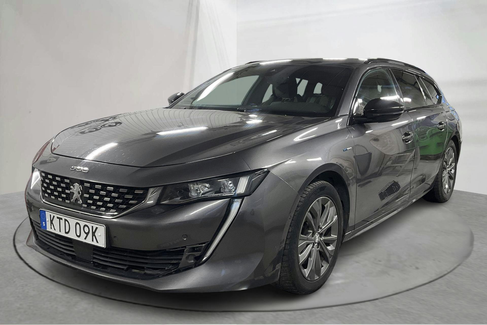 Presentationsfoto 1 av 17: Peugeot 508 1.6 Hybrid SW (225hk) - 12 238 mil - Automat - grå - 2019