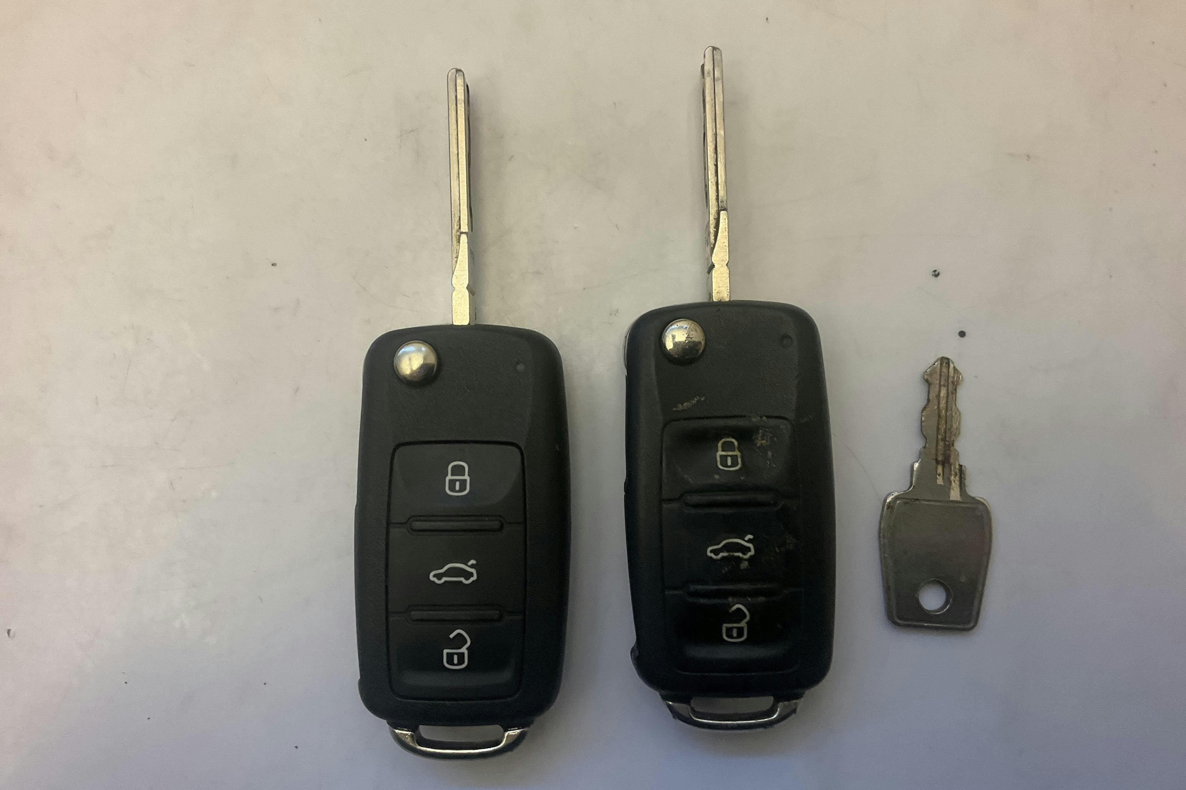 Presentation photo 13 of 13: VW Golf VI 1.4 TSI Plus (122hk) - 124 670 km - Manual - silver - 2011