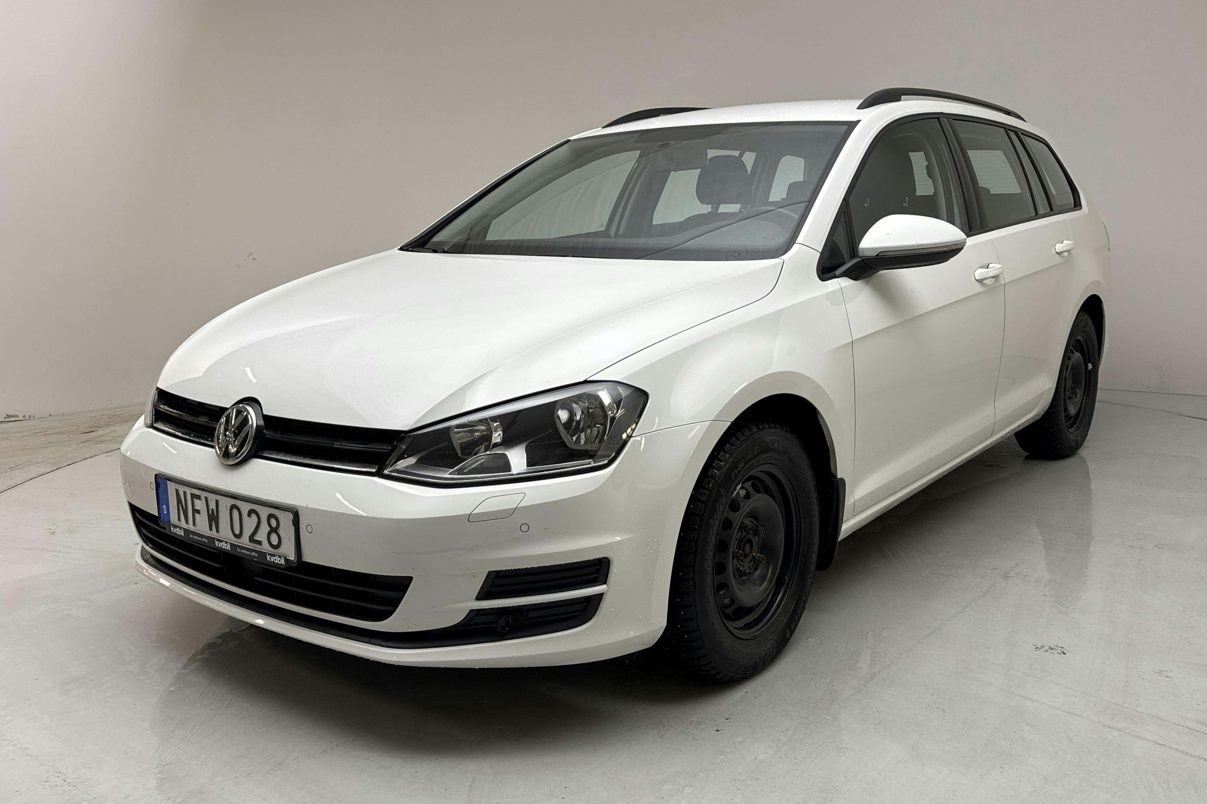 Presentation photo 1 of 13: VW Golf VII 1.4 TSI Multifuel Sportscombi (125hk) - 83 300 km - Manual - white - 2016