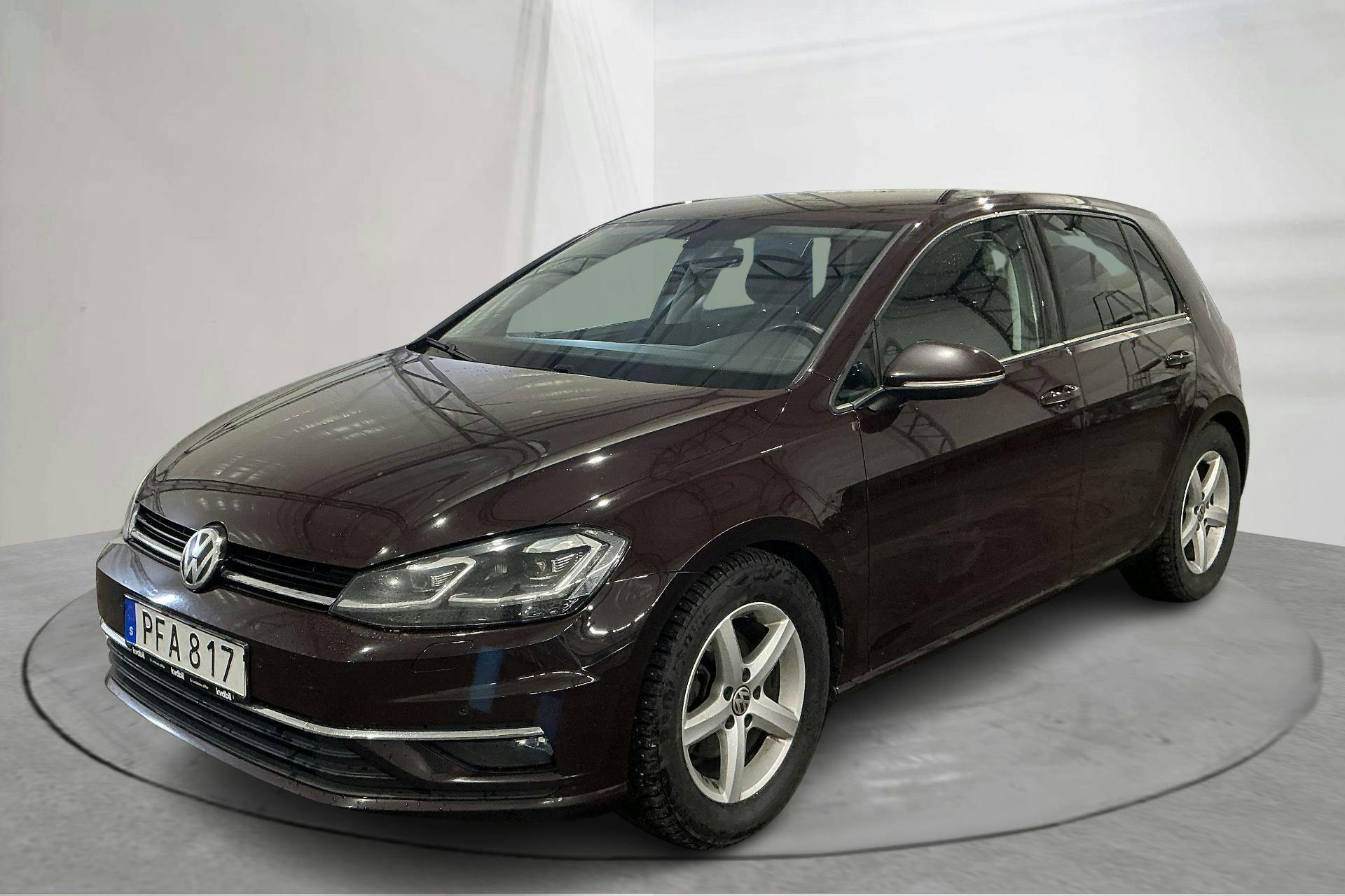 Presentation photo 1 of 13: VW Golf VII 1.4 TSI 5dr (150hk) - 134 810 km - Automatic - black - 2018