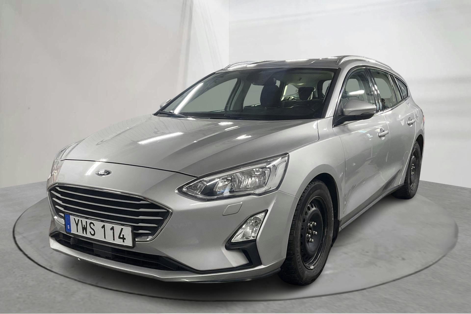 Presentation photo 1 of 14: Ford Focus 1.0 EcoBoost Kombi (100hk) - 108 750 km - Manual - gray - 2019