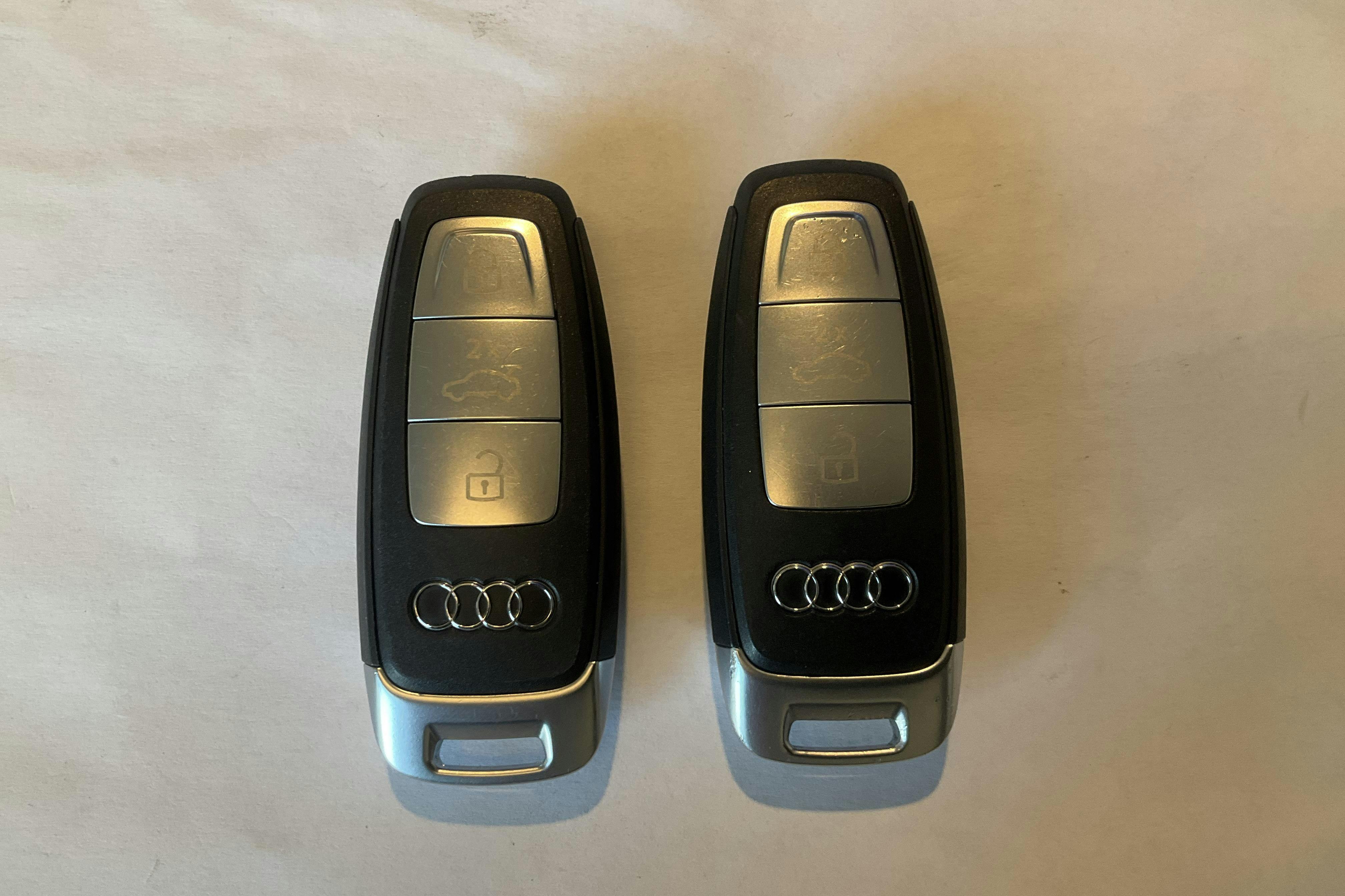 Presentation photo 18 of 18: Audi Q4 40 e-tron 77kWh (204hk) - 29 210 km - Automatic - black - 2022