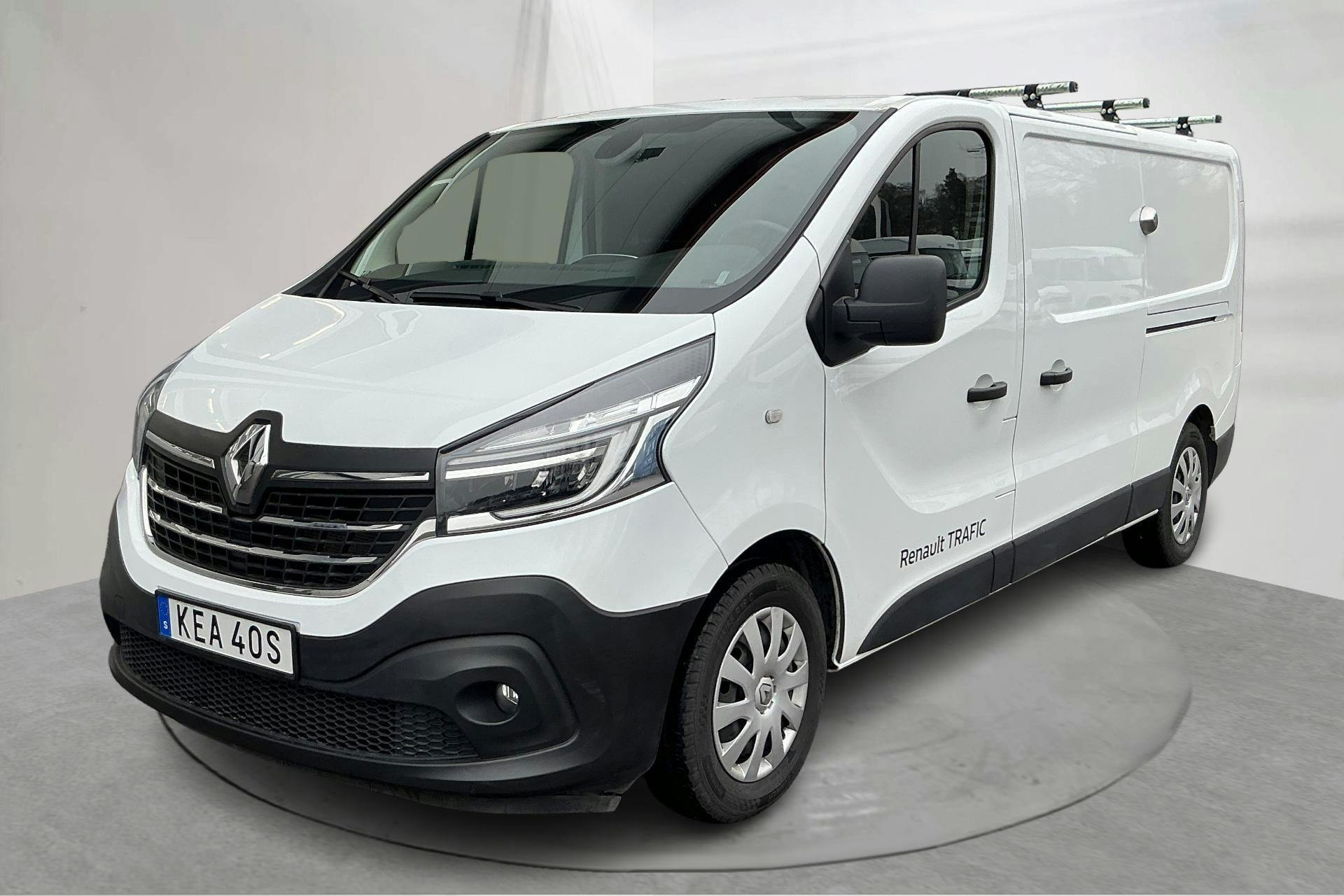 Presentation photo 1 of 15: Renault Trafic 2.0 dCi Skåp (145hk) - 63 210 km - Automatic - white - 2020