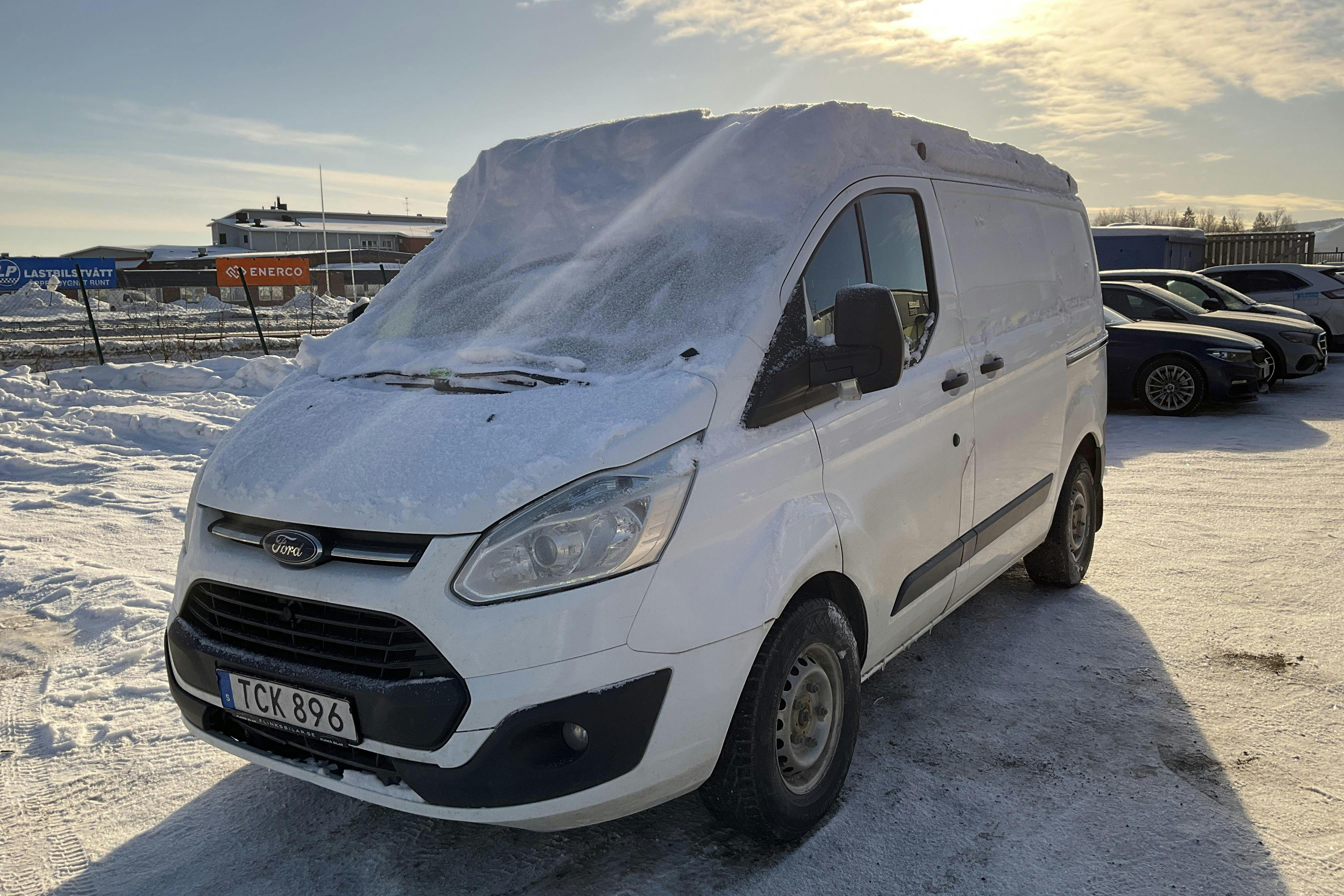 Presentationsfoto 1 av 14: Ford Transit Custom 290 (125hk) - 10 507 mil - Manuell - vit - 2016