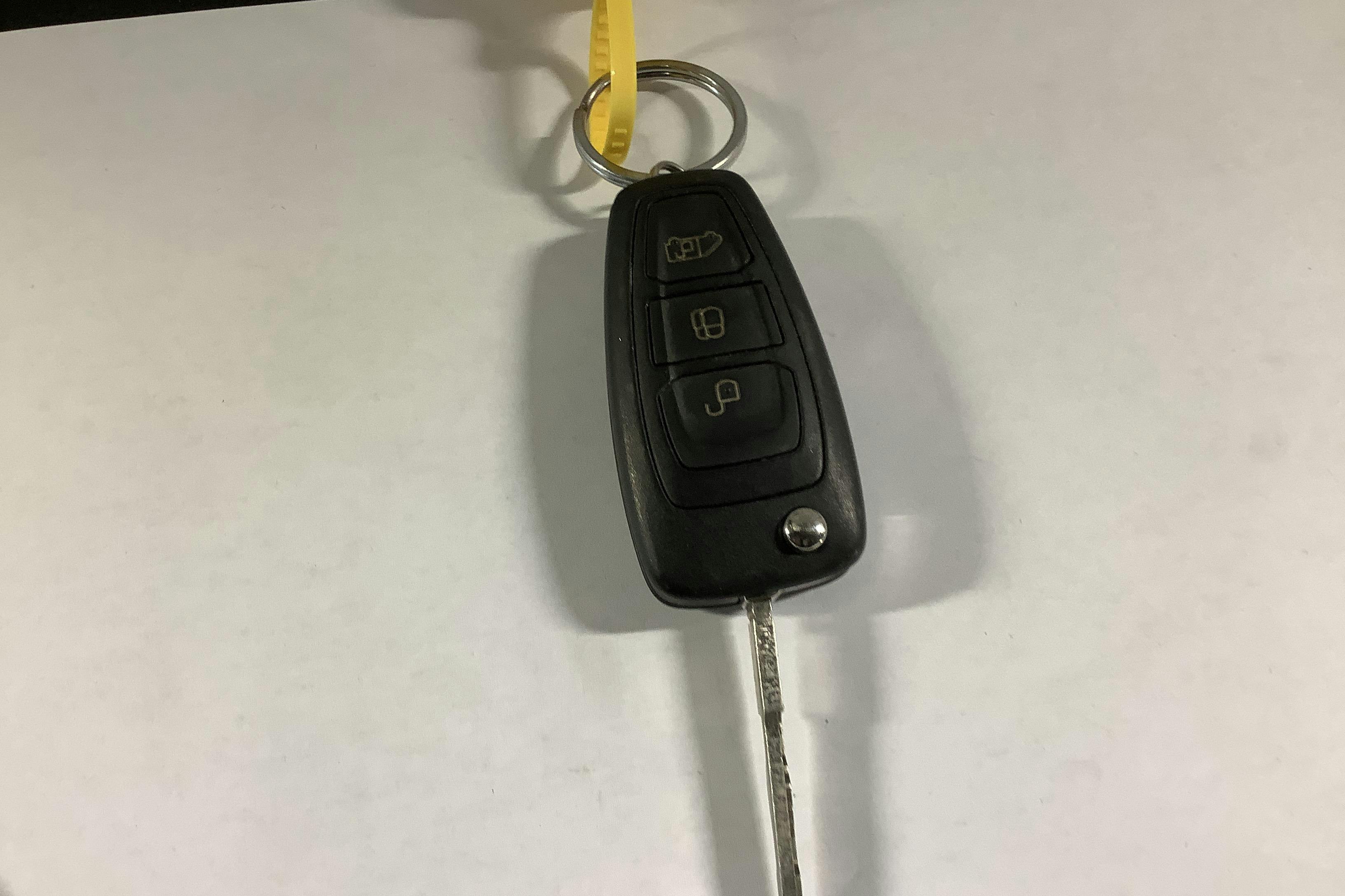 Presentationsfoto 14 av 14: Ford Transit Custom 290 (125hk) - 10 507 mil - Manuell - vit - 2016