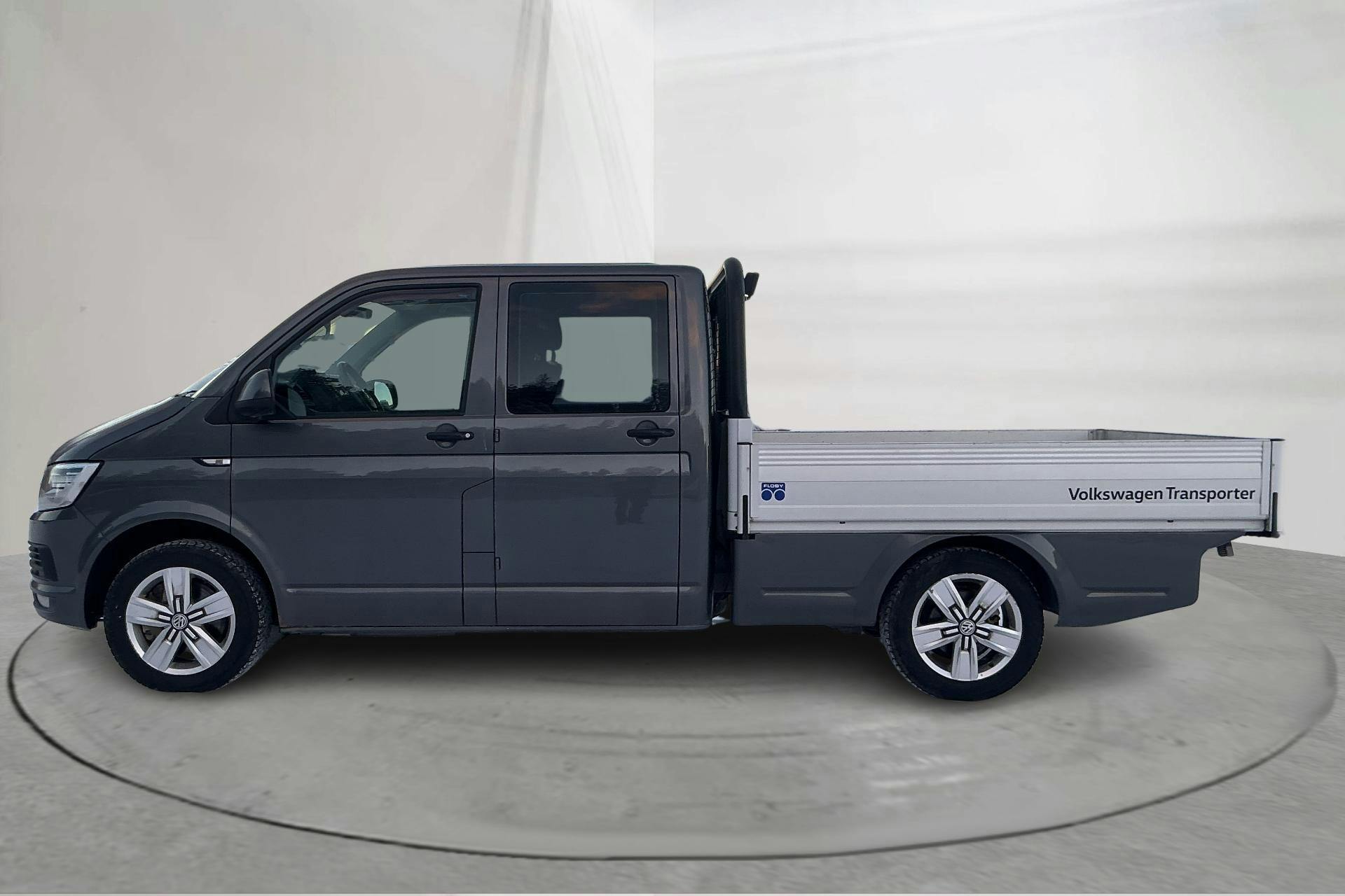 Presentation photo 2 of 17: VW Transporter T6 2.0 TDI BMT 4MOTION (204hk) - 211 560 km - Automatic - gray - 2017