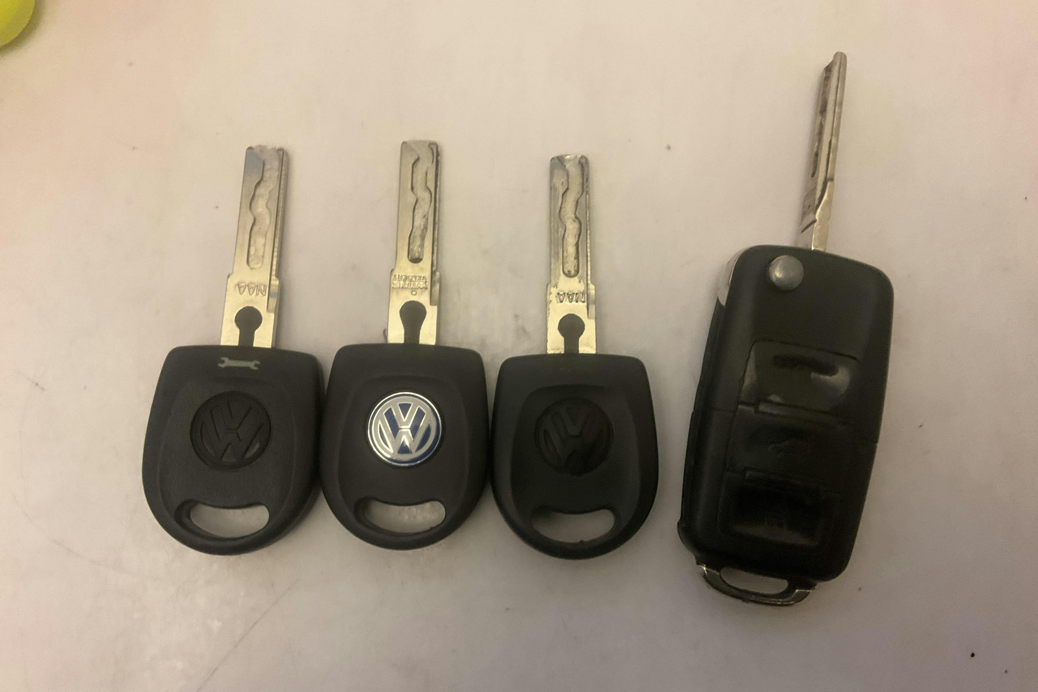 Esitlusfoto 10 aadressil 10: VW Caddy 1.9 TDI Skåp (105hk) - 140 410 km - Käsitsi - valge - 2007