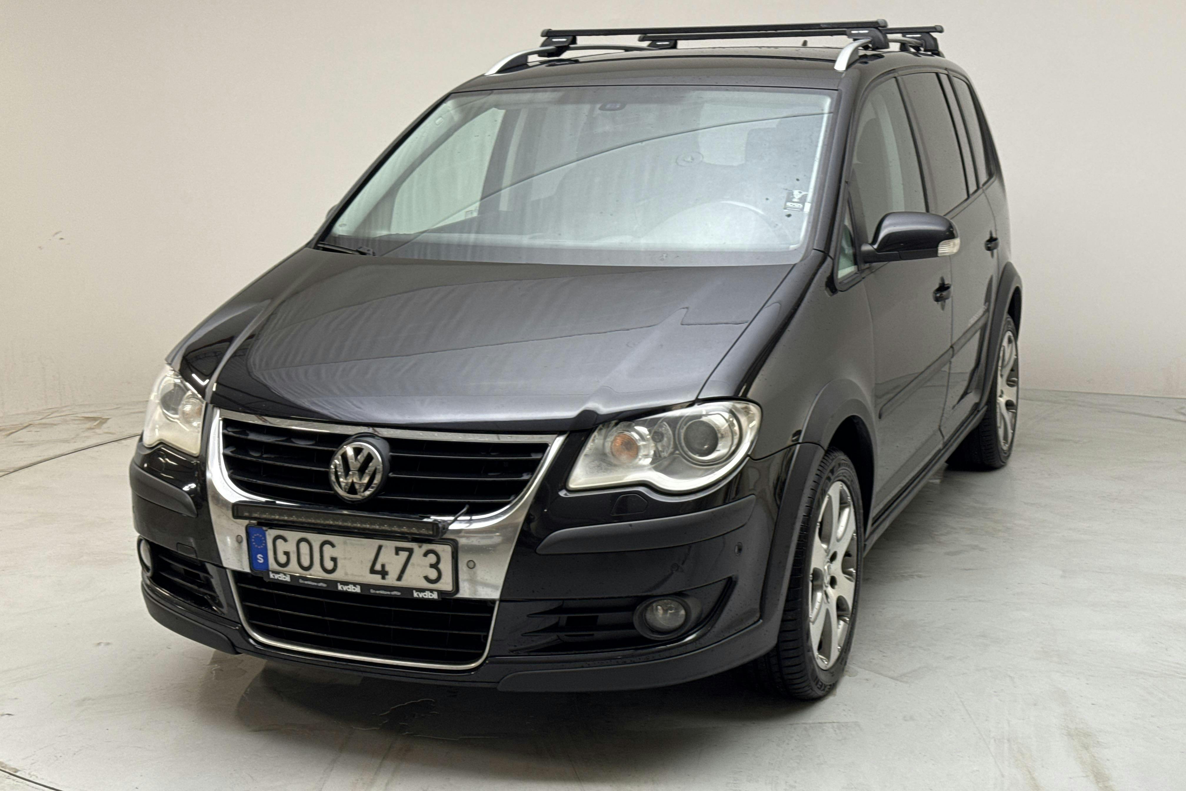 Esitlusfoto 1 aadressil 12: VW CrossTouran 2.0 TDI (170hk) - 283 560 km - Automaatne - must - 2008