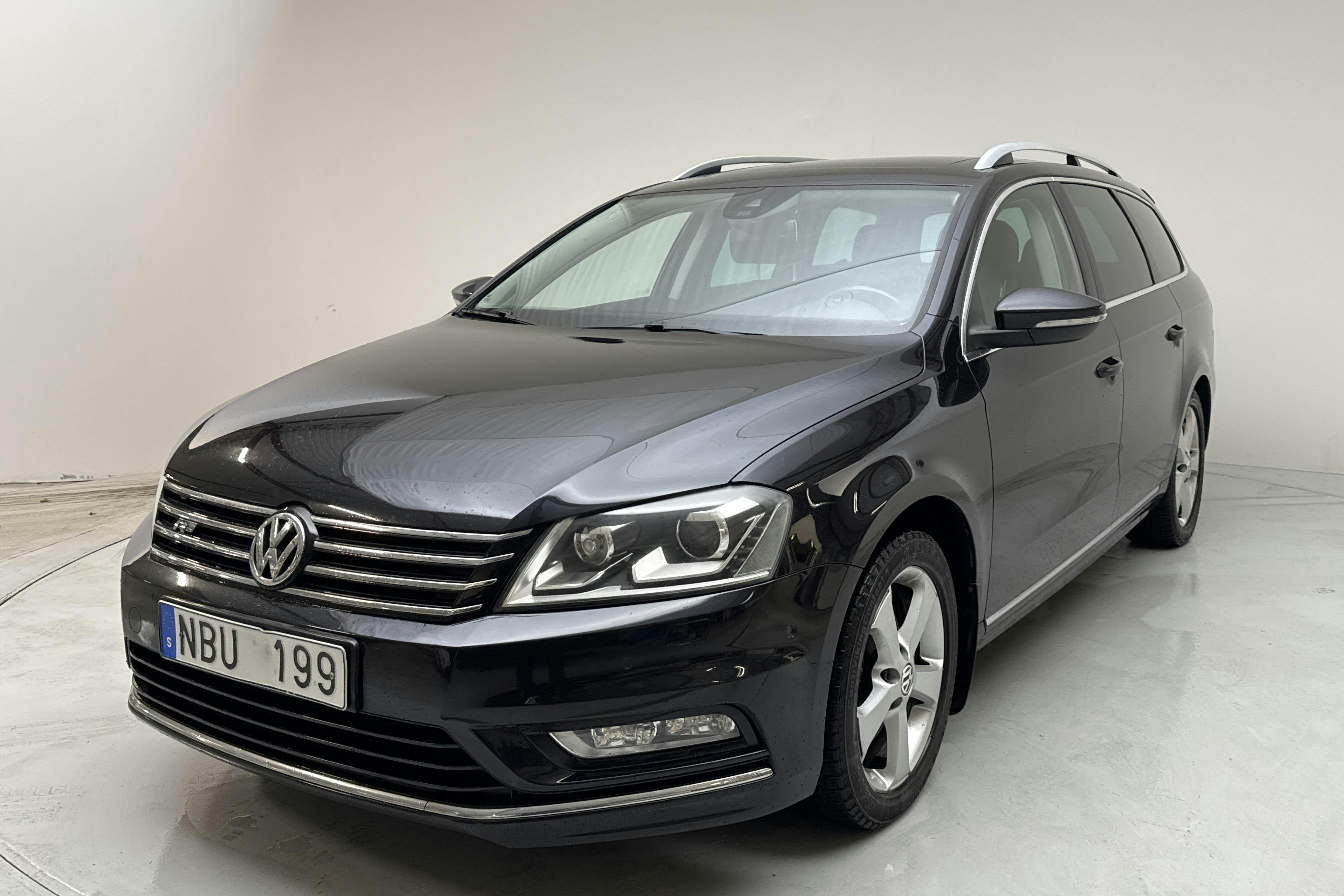 Presentation photo 1 of 15: VW Passat 1.4 TSI EcoFuel Variant (150hk) - 151 610 km - Automatic - black - 2013