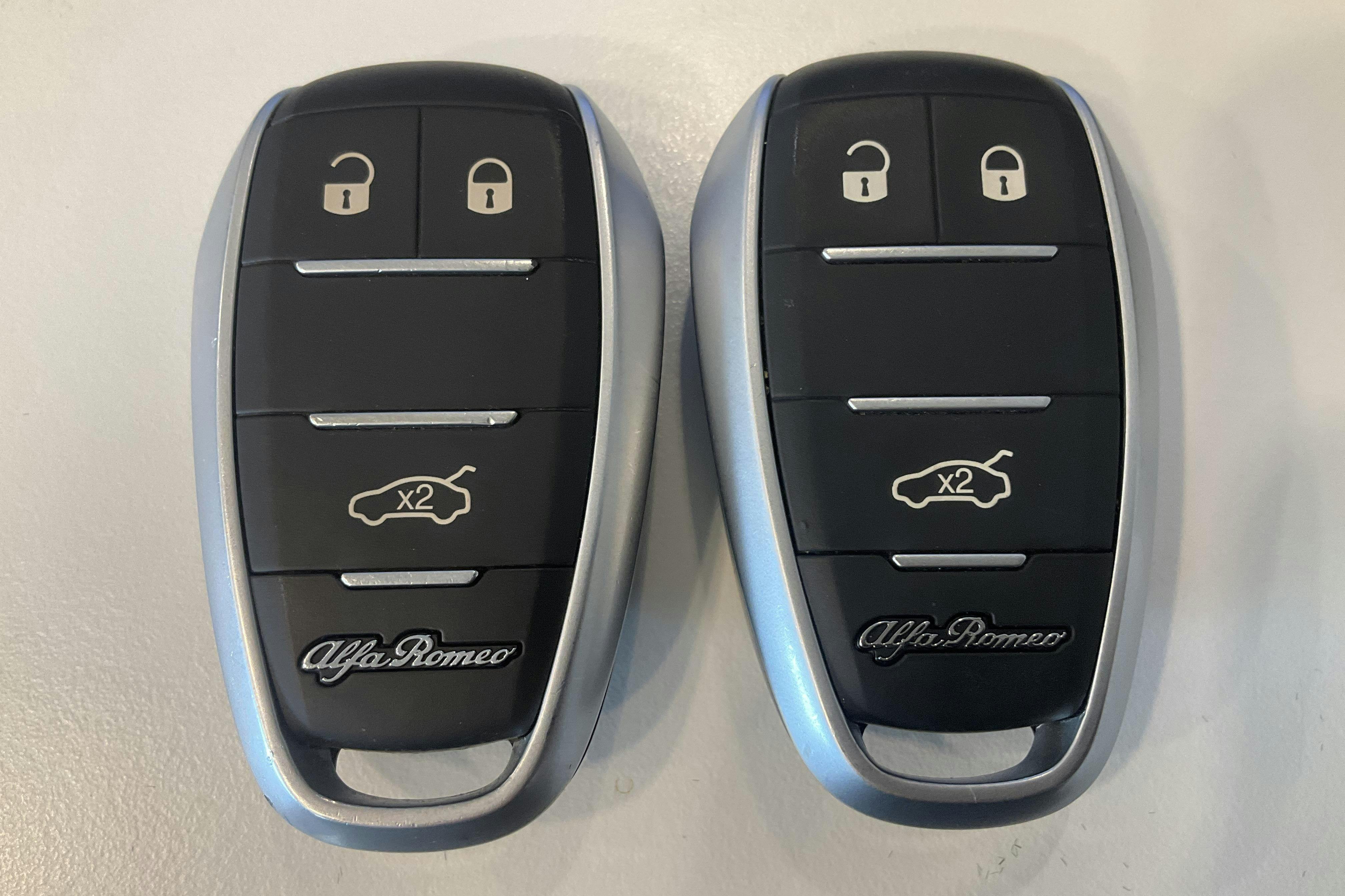 Esitlusfoto 20 aadressil 20: Alfa Romeo Stelvio 2.0 AWD (200hk) - 79 460 km - Automaatne - sinine - 2019