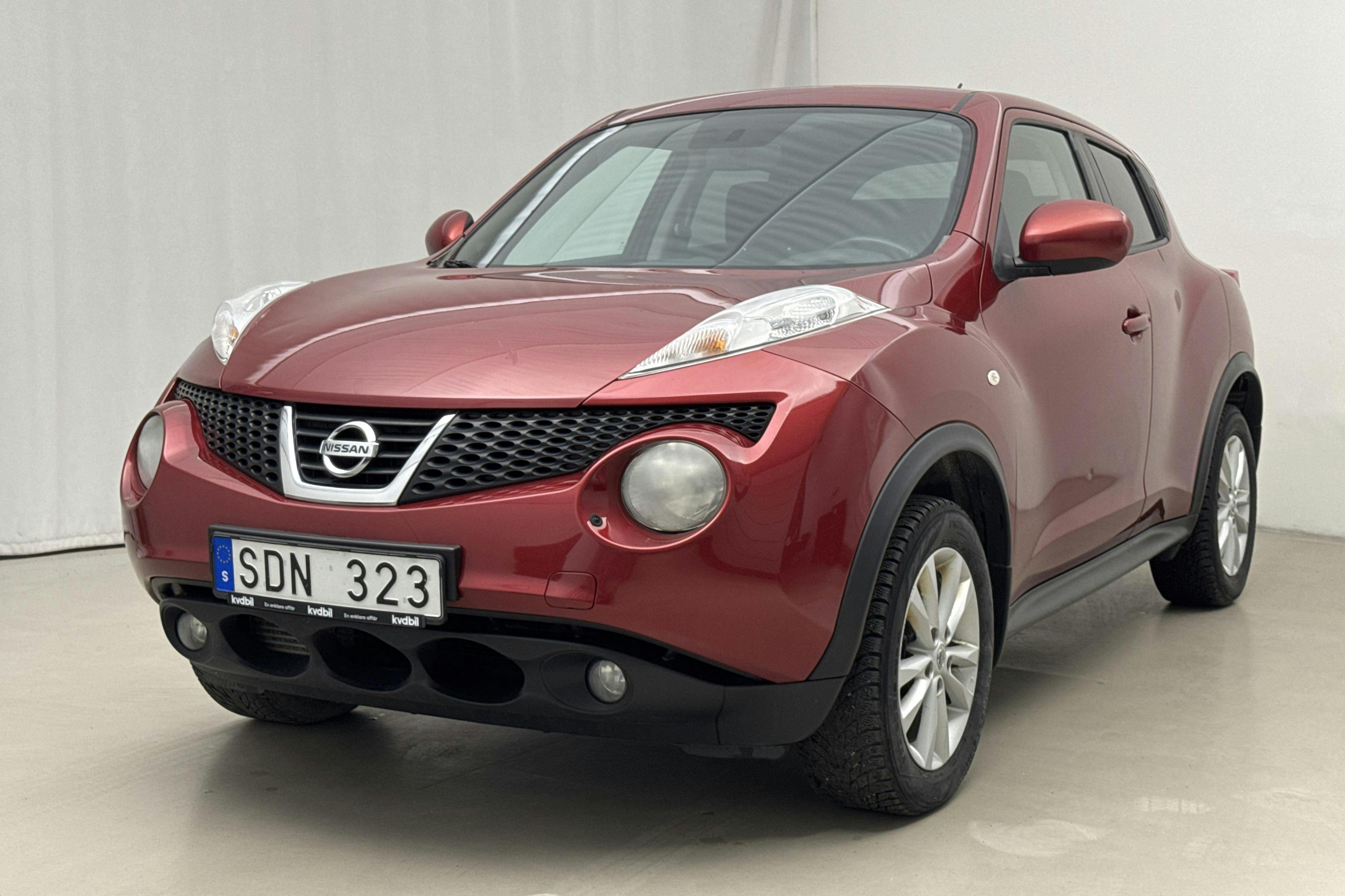 Presentation photo 1 of 18: Nissan Juke 1.5 dCi DPF (110hk) - 150 580 km - Manual - Dark Red - 2012