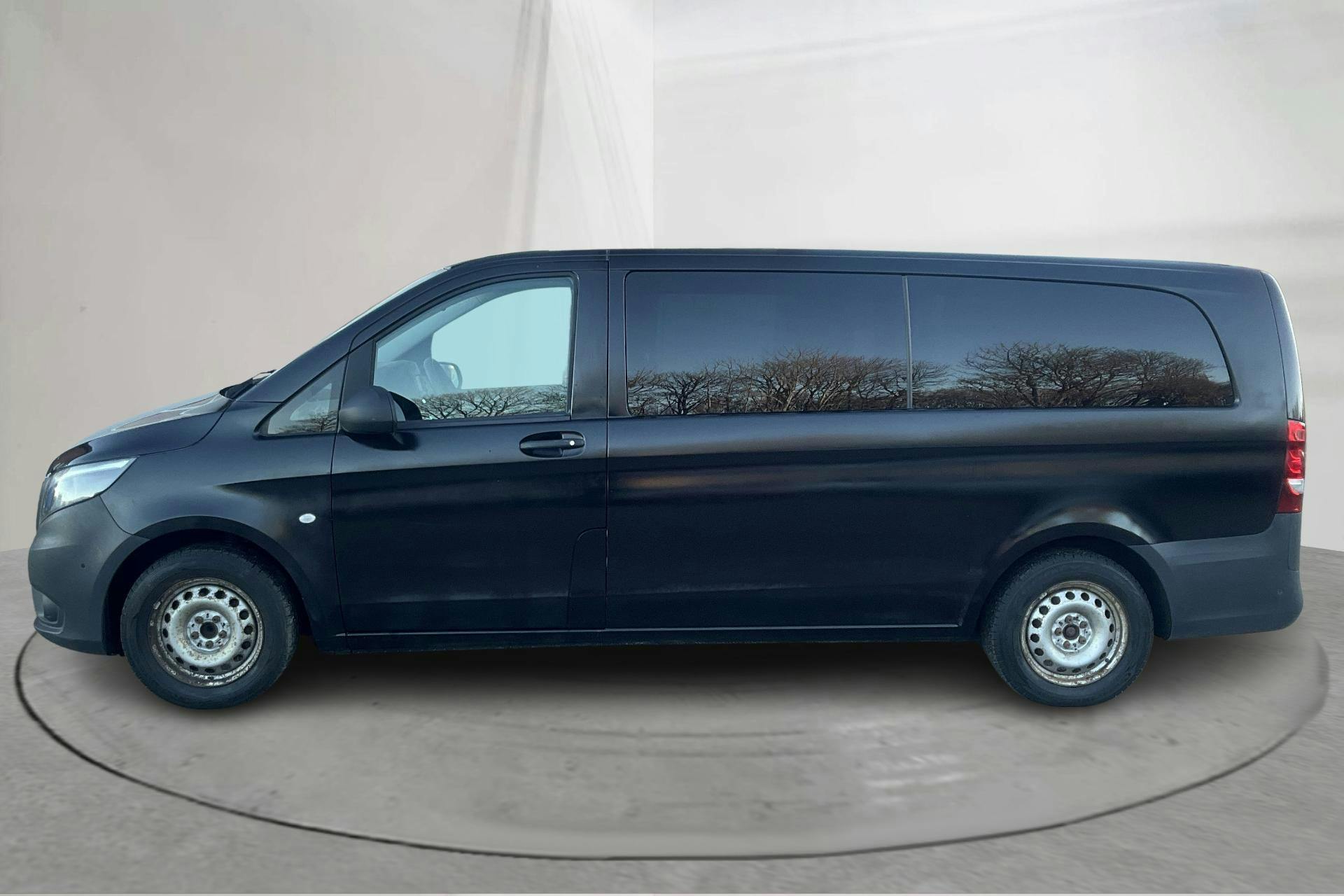 Presentation photo 2 of 15: Mercedes Vito 116 CDI W640 (163hk) - 208 450 km - Automatic - black - 2015