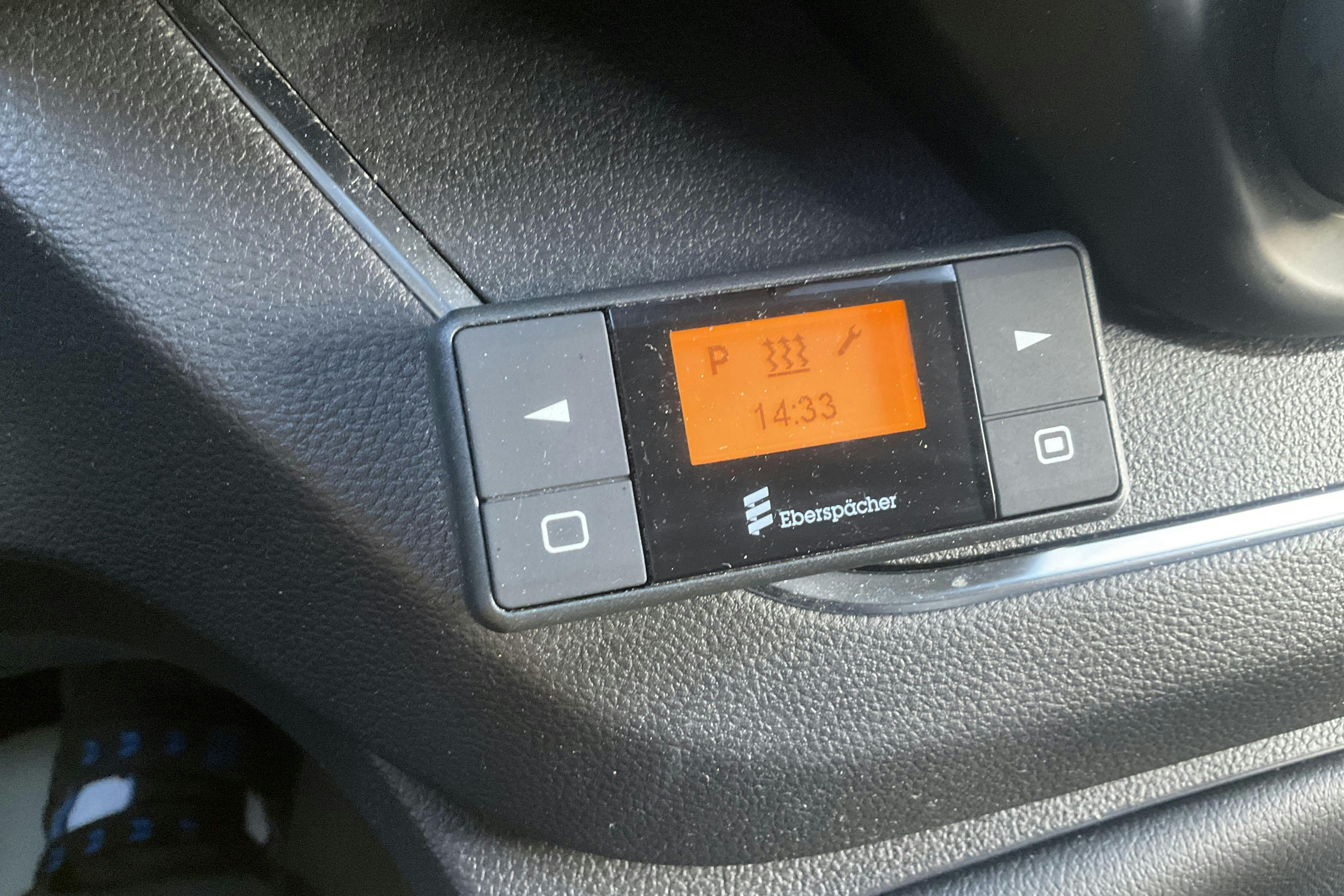 Presentation photo 12 of 12: Renault Trafic 2.0 dCi Skåp (130hk) - 83 540 km - Manual - black - 2023