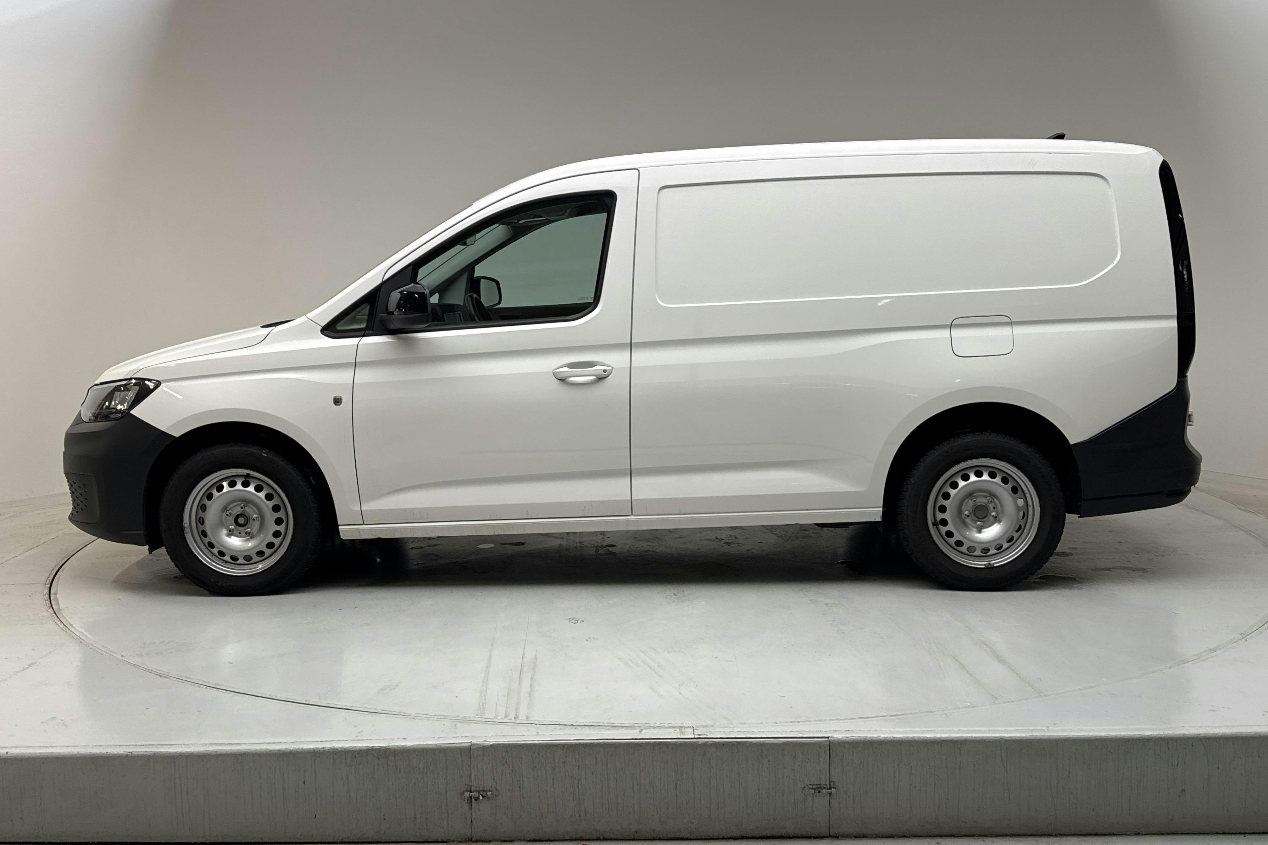 Esitlusfoto 2 aadressil 13: VW Caddy Cargo Maxi 2.0 TDI (122hk) - 37 320 km - Automaatne - valge - 2023