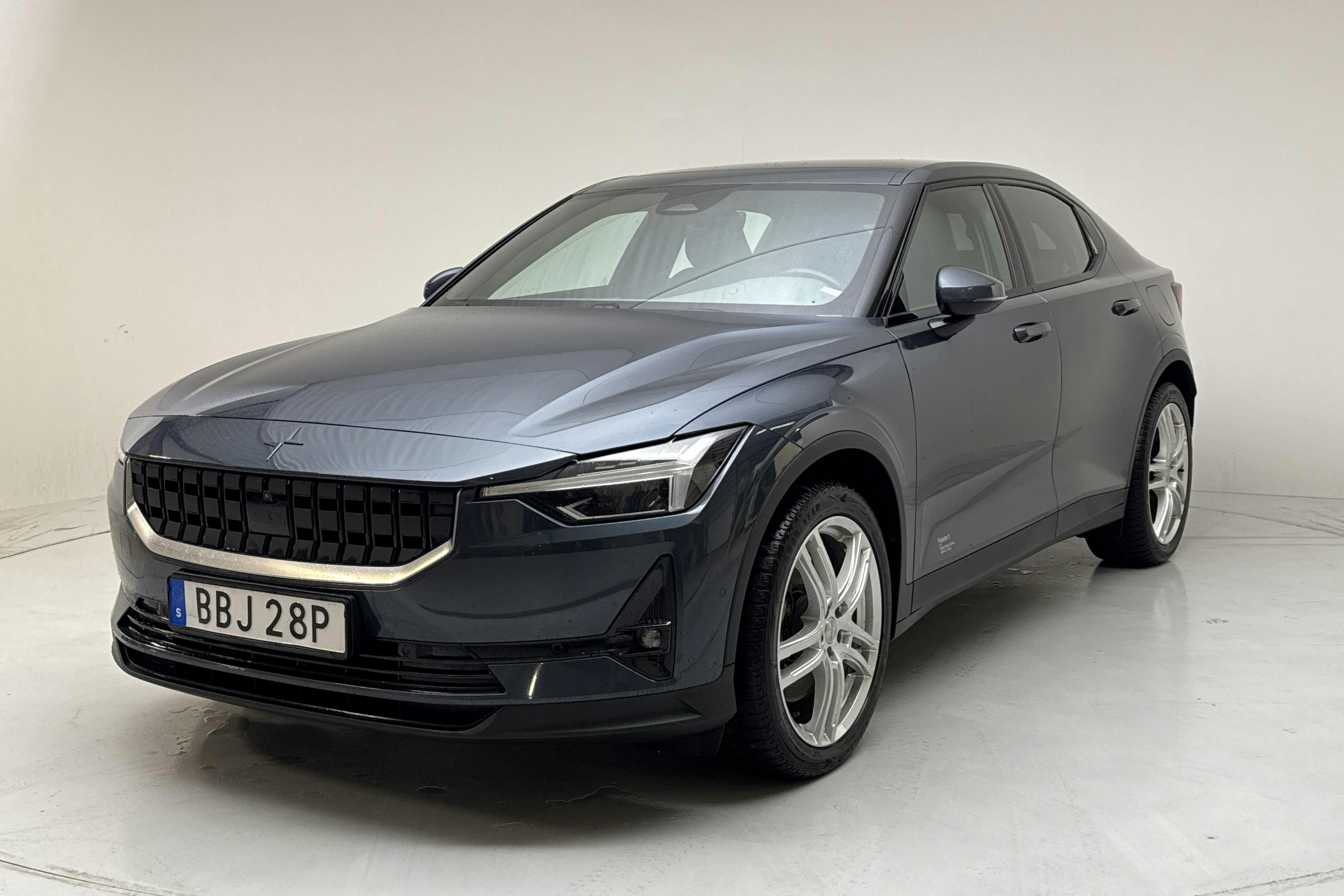 Presentation photo 1 of 21: Polestar 2 Standard range Single motor (231hk) - 129 830 km - Automatic - Dark Blue - 2023
