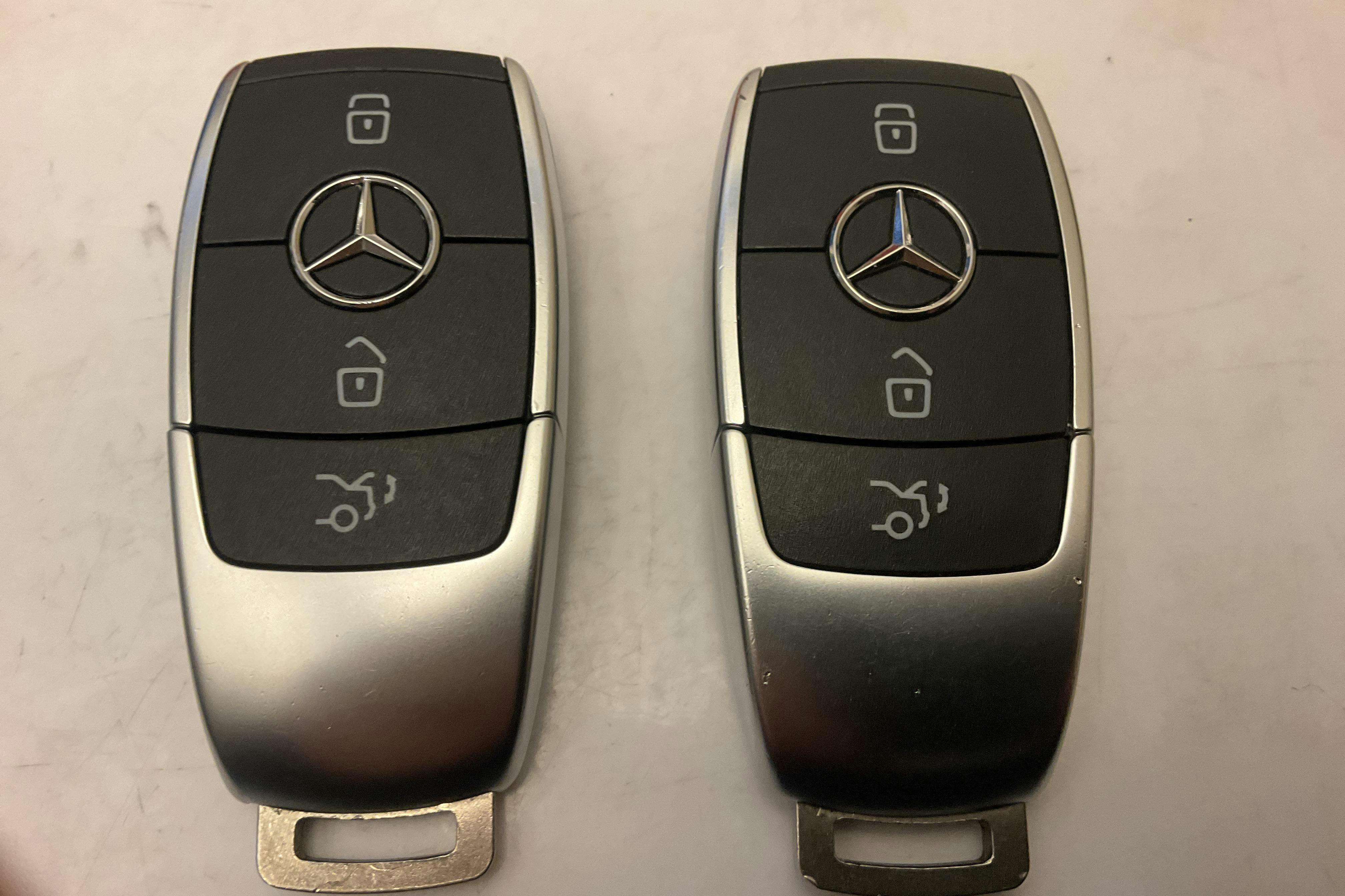 Presentation photo 21 of 21: Mercedes CLA 250 e Coupé C118 (218hk) - 72 230 km - Automatic - black - 2023