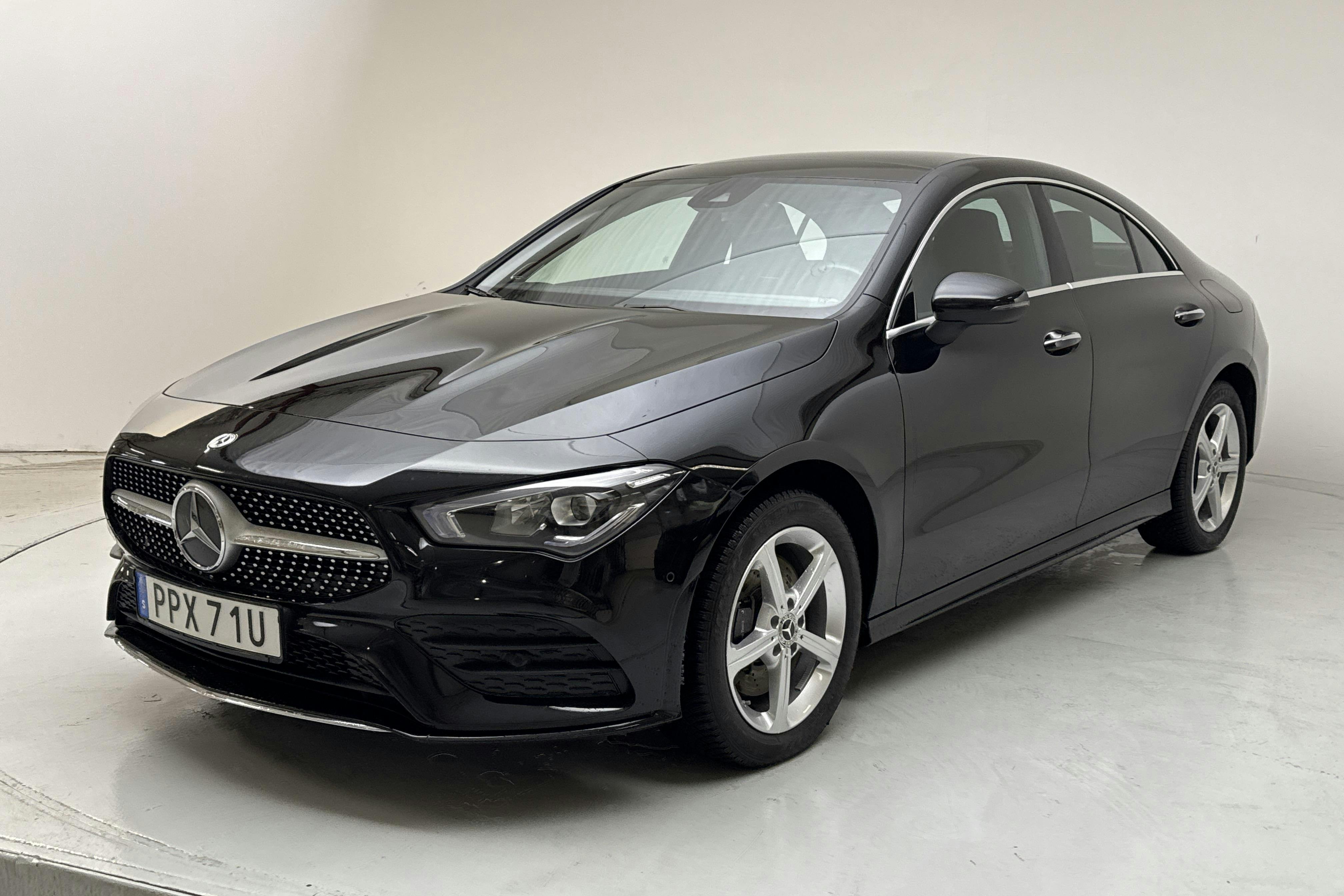 Presentation photo 1 of 21: Mercedes CLA 250 e Coupé C118 (218hk) - 72 230 km - Automatic - black - 2023