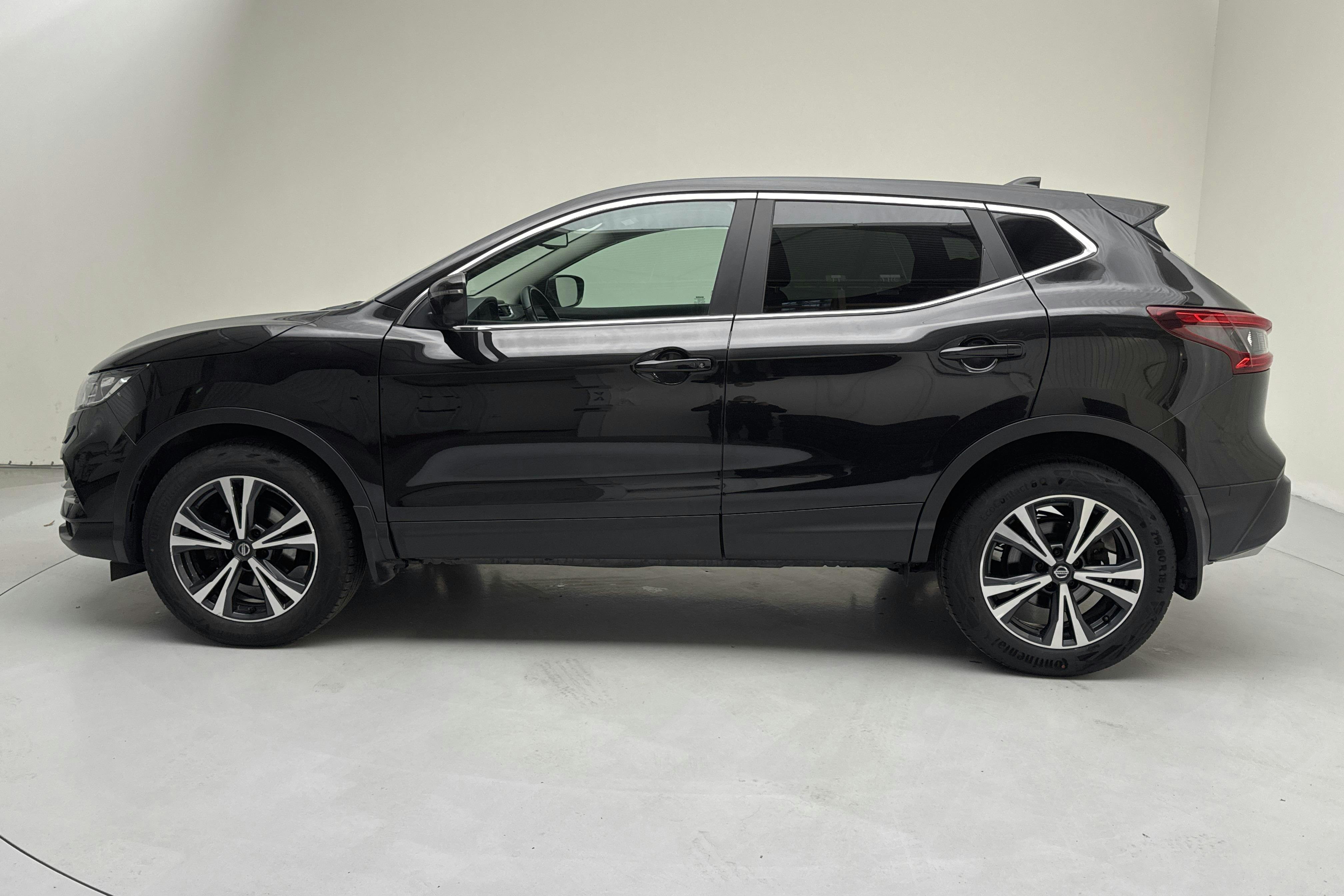 Esitlusfoto 2 aadressil 14: Nissan Qashqai 1.3 DIG-T (160hk) - 98 110 km - Automaatne - must - 2020