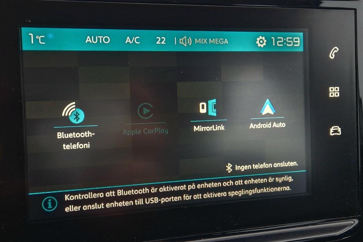 Presentation photo 13 of 13: Citroën C3 PureTech (82hk) - 63 970 km - Manual - green - 2017