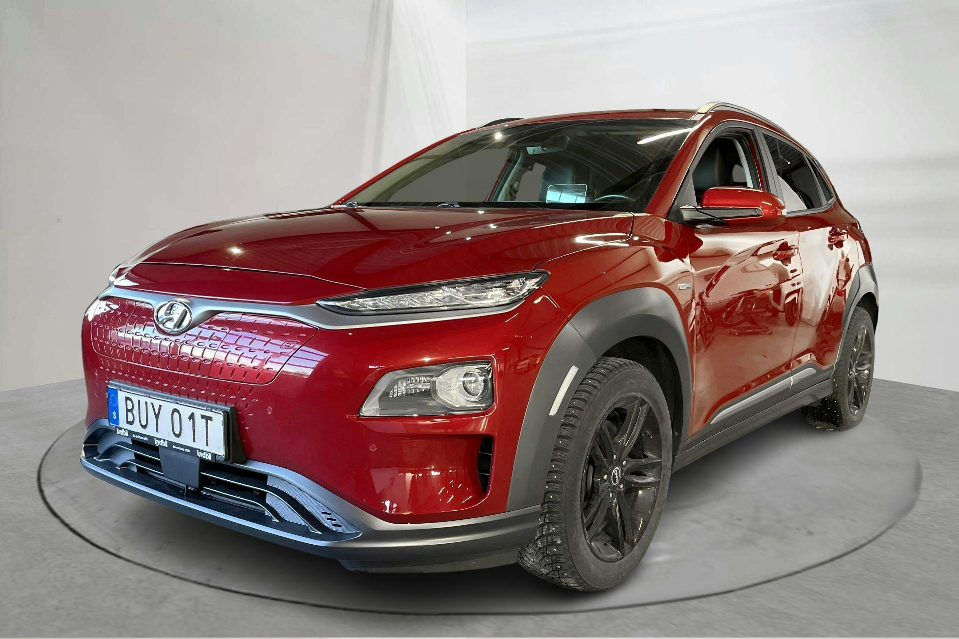 Presentation photo 1 of 18: Hyundai Kona Electric Long Range 64kWh (204hk) - 139 300 km - Automatic - red - 2019