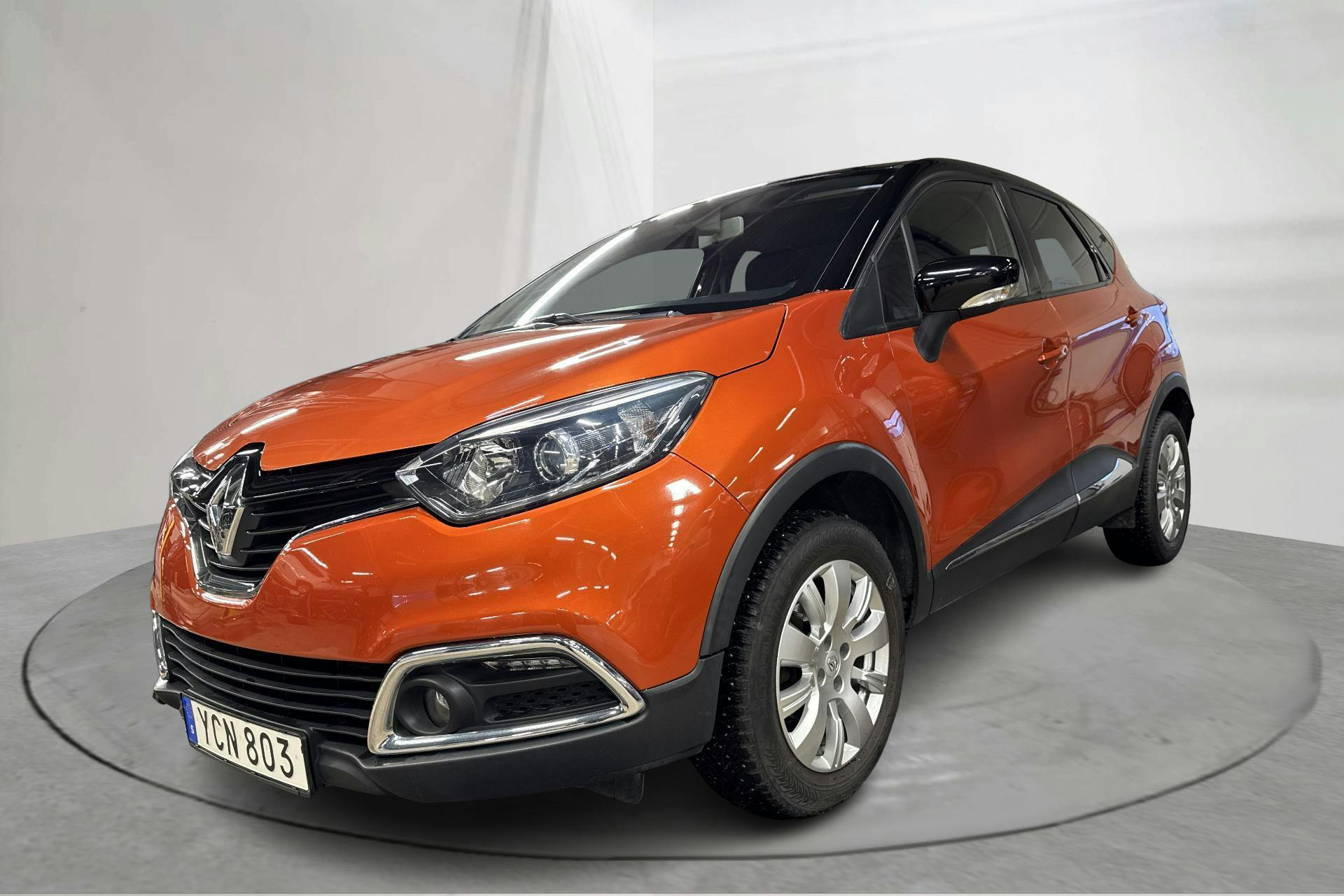 Presentation photo 1 of 14: Renault Captur 0.9 TCe (90hk) - 89 060 km - Manual - 2016
