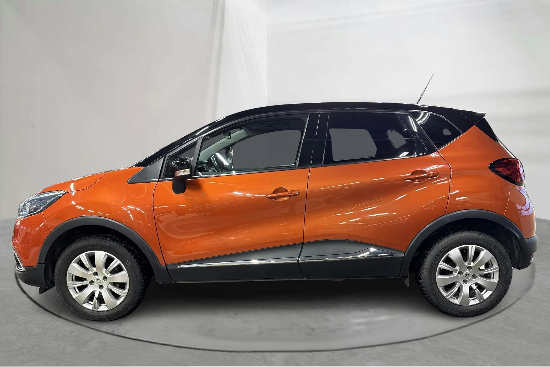 Presentation photo 2 of 14: Renault Captur 0.9 TCe (90hk) - 89 060 km - Manual - 2016