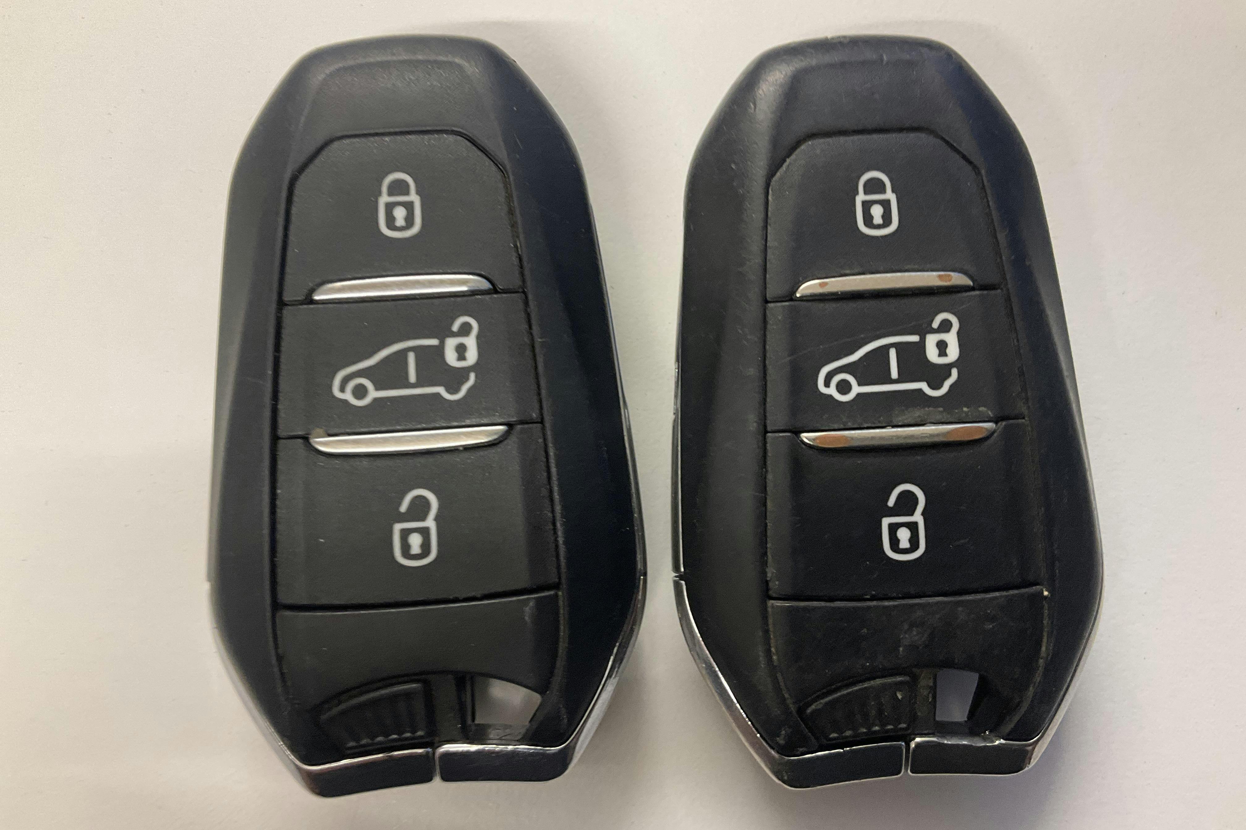 Presentation photo 12 of 12: Opel Combo 1.5 CDTI Skåp (100hk) - 105 420 km - Manual - white - 2019