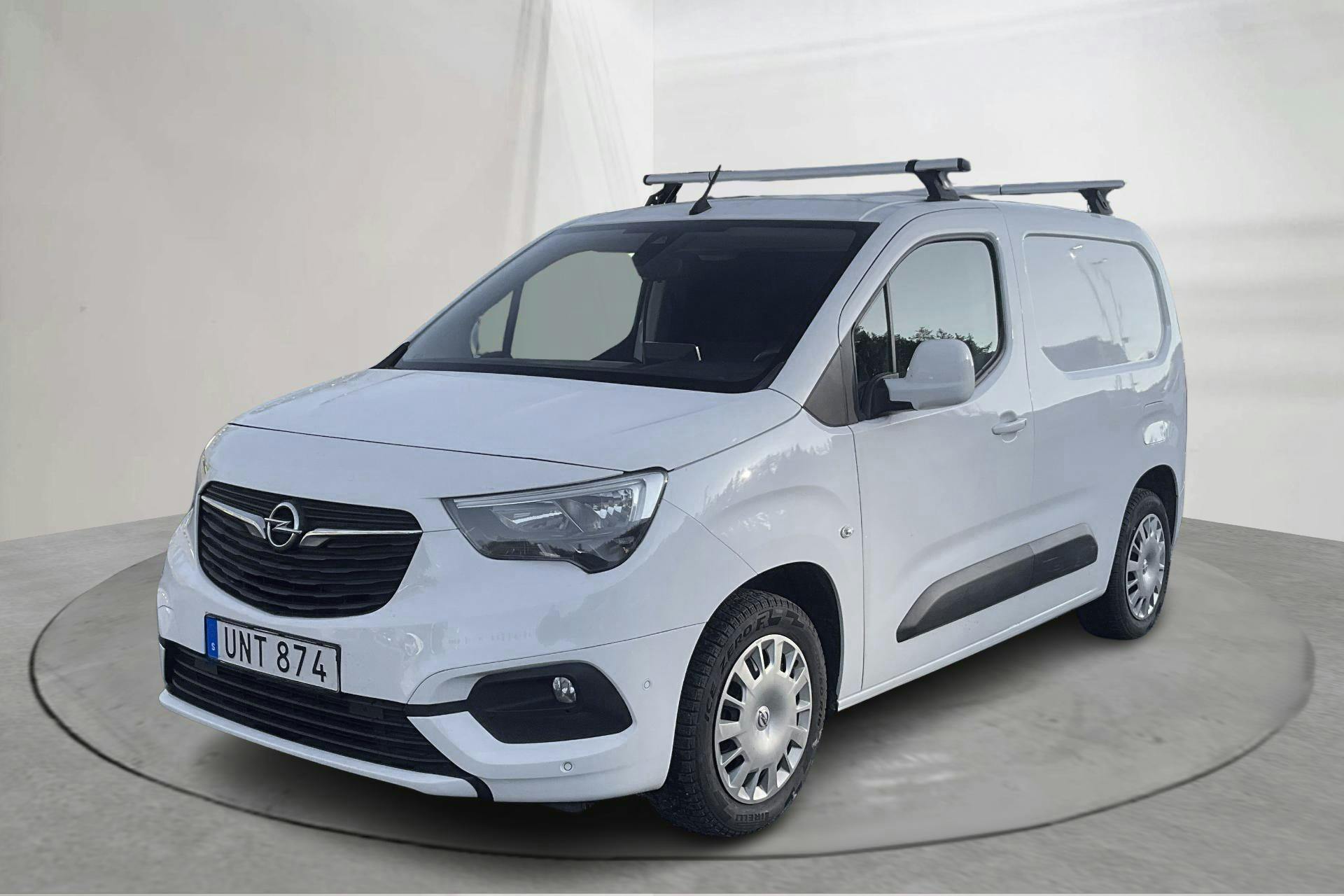 Presentation photo 1 of 12: Opel Combo 1.5 CDTI Skåp (100hk) - 105 420 km - Manual - white - 2019