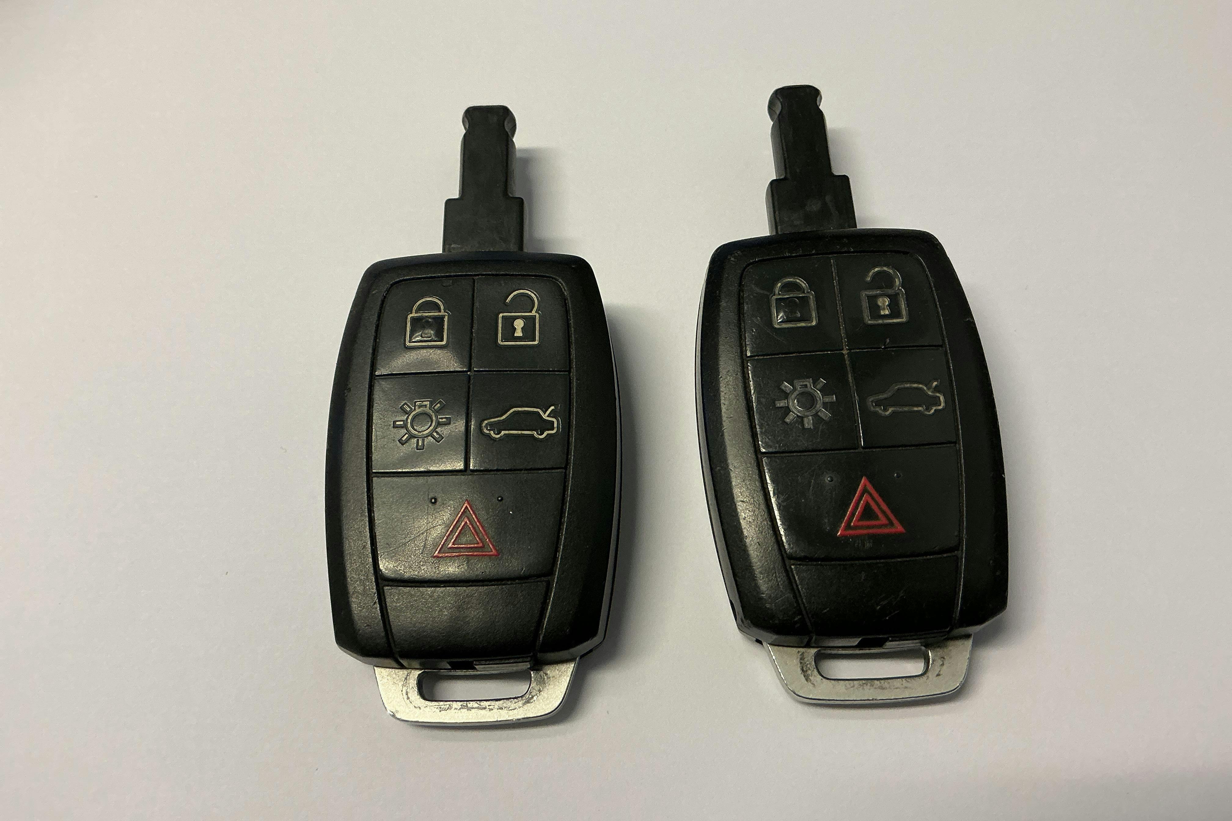 Presentation photo 15 of 15: Volvo S40 D2 (115hk) - 120 300 km - Manual - Light Grey - 2012