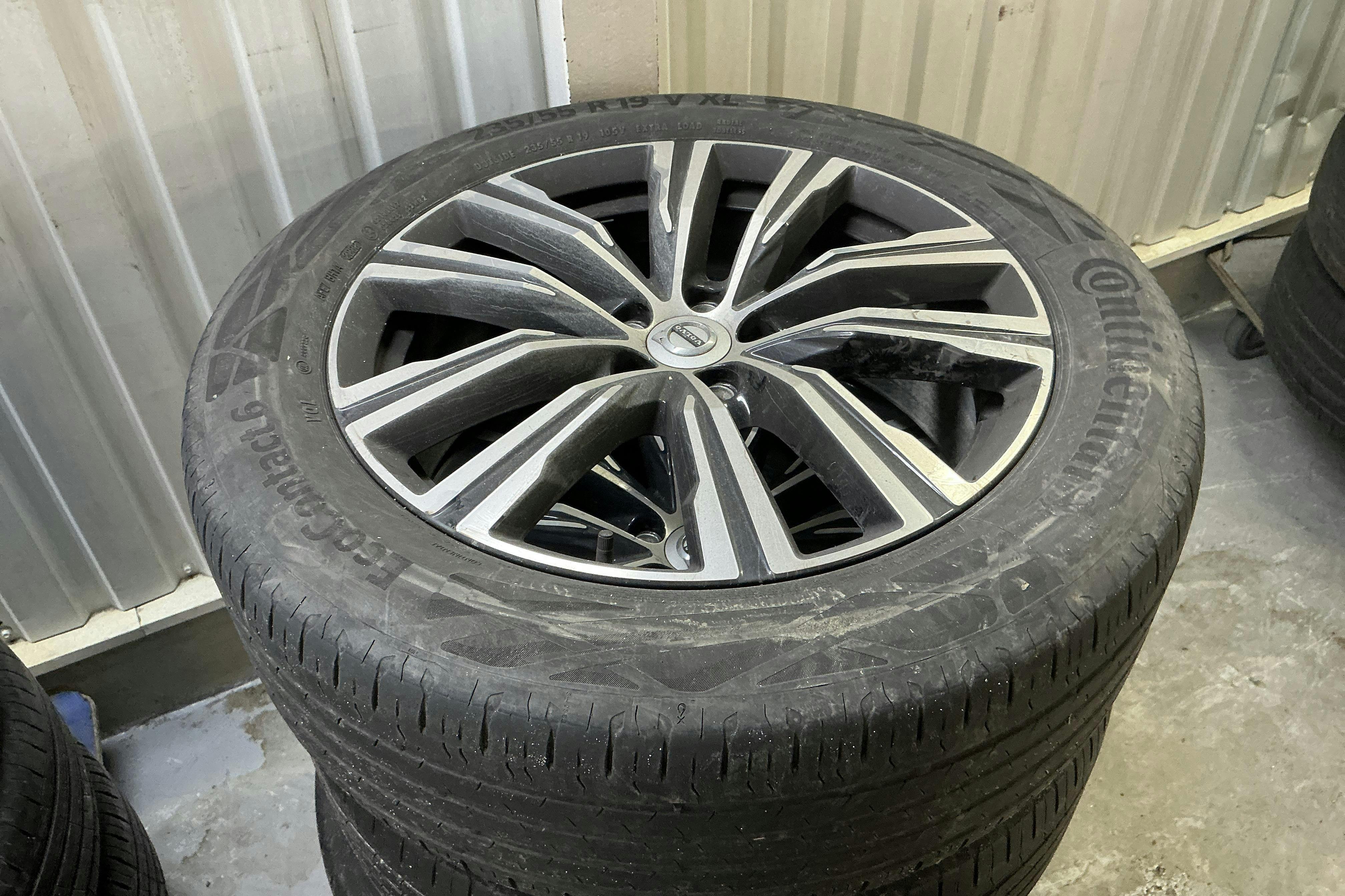 Presentation photo 18 of 18: Volvo XC60 T6 AWD Recharge (340hk) - 127 410 km - Automatic - Dark Blue - 2022