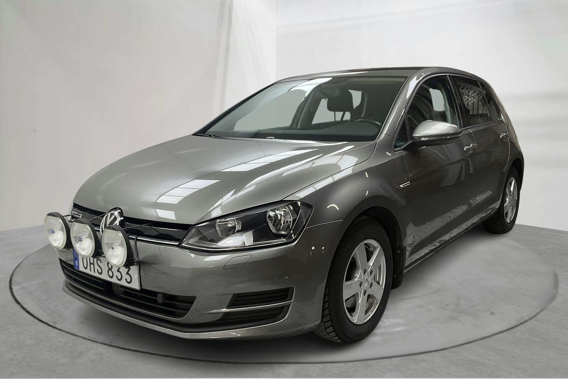 Presentation photo 1 of 15: VW Golf VII 1.4 TGI 5dr (110hk) - 42 560 km - Manual - gray - 2017