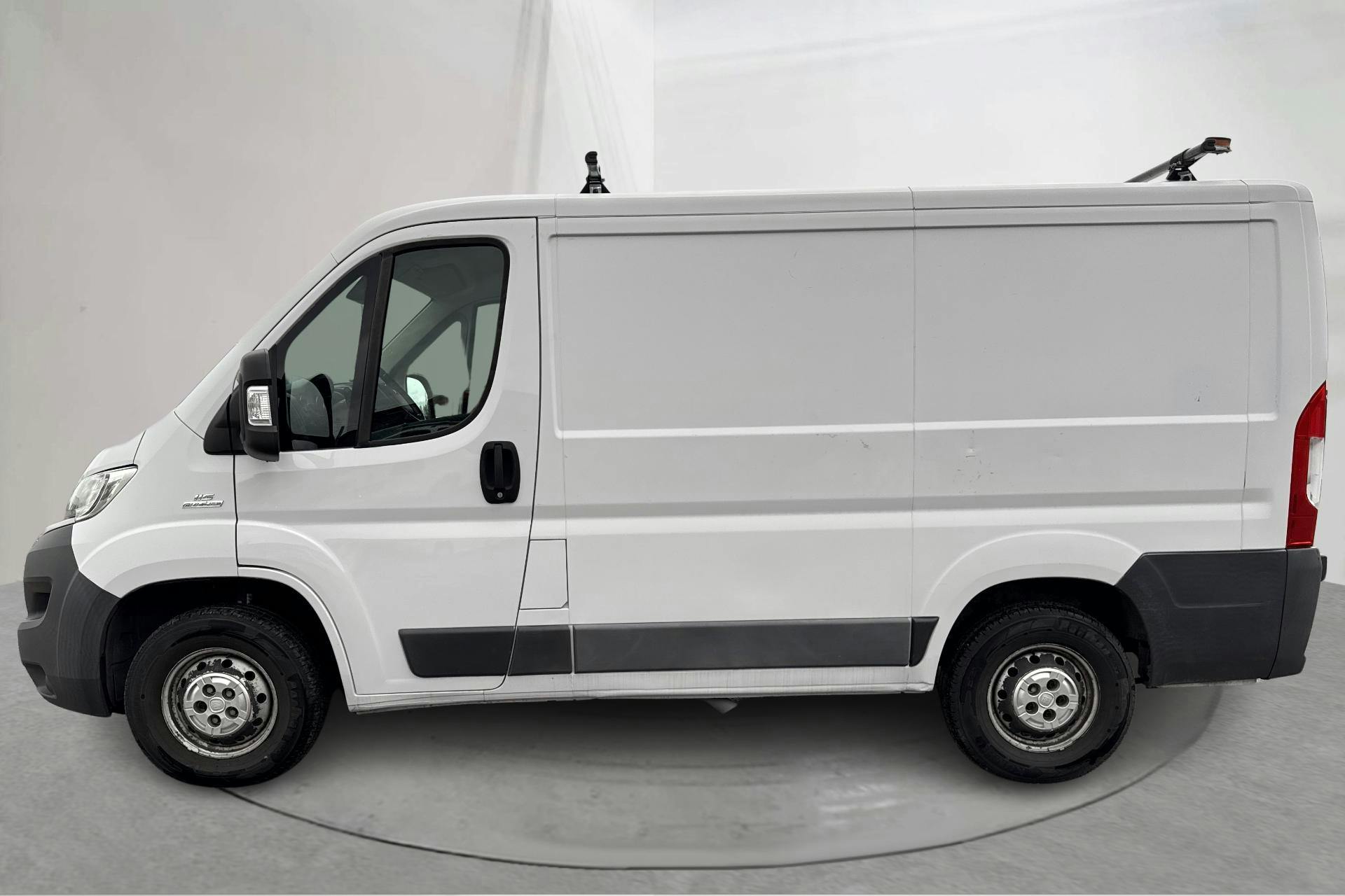 Presentation photo 2 of 15: Fiat Ducato 30 2.0 Multijet Skåp (115hk) - 161 450 km - Manual - white - 2016
