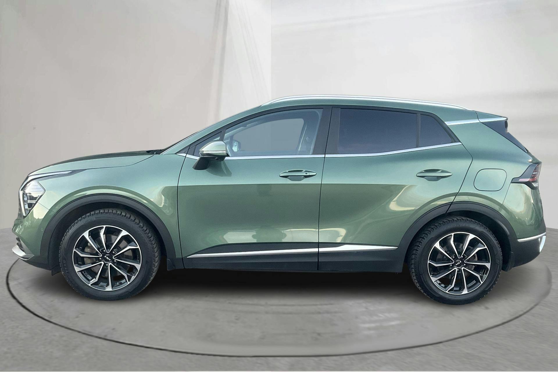 Presentation photo 2 of 20: KIA Sportage PHEV AWD (265hk) - 41 210 km - Automatic - green - 2024