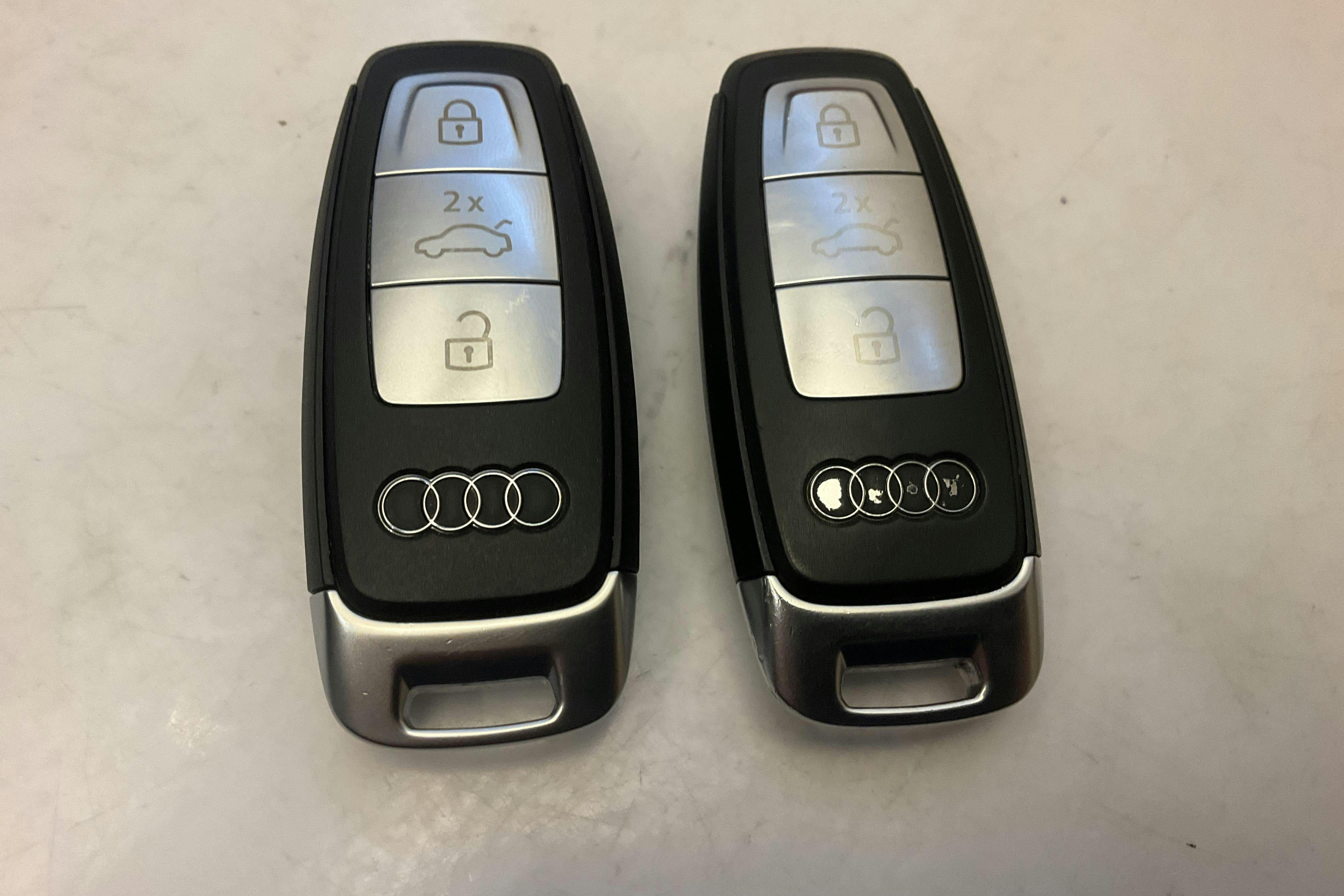 Esitlusfoto 19 aadressil 19: Audi Q4 45 e-tron quattro 77kWh (265hk) - 139 870 km - Automaatne - hall - 2023