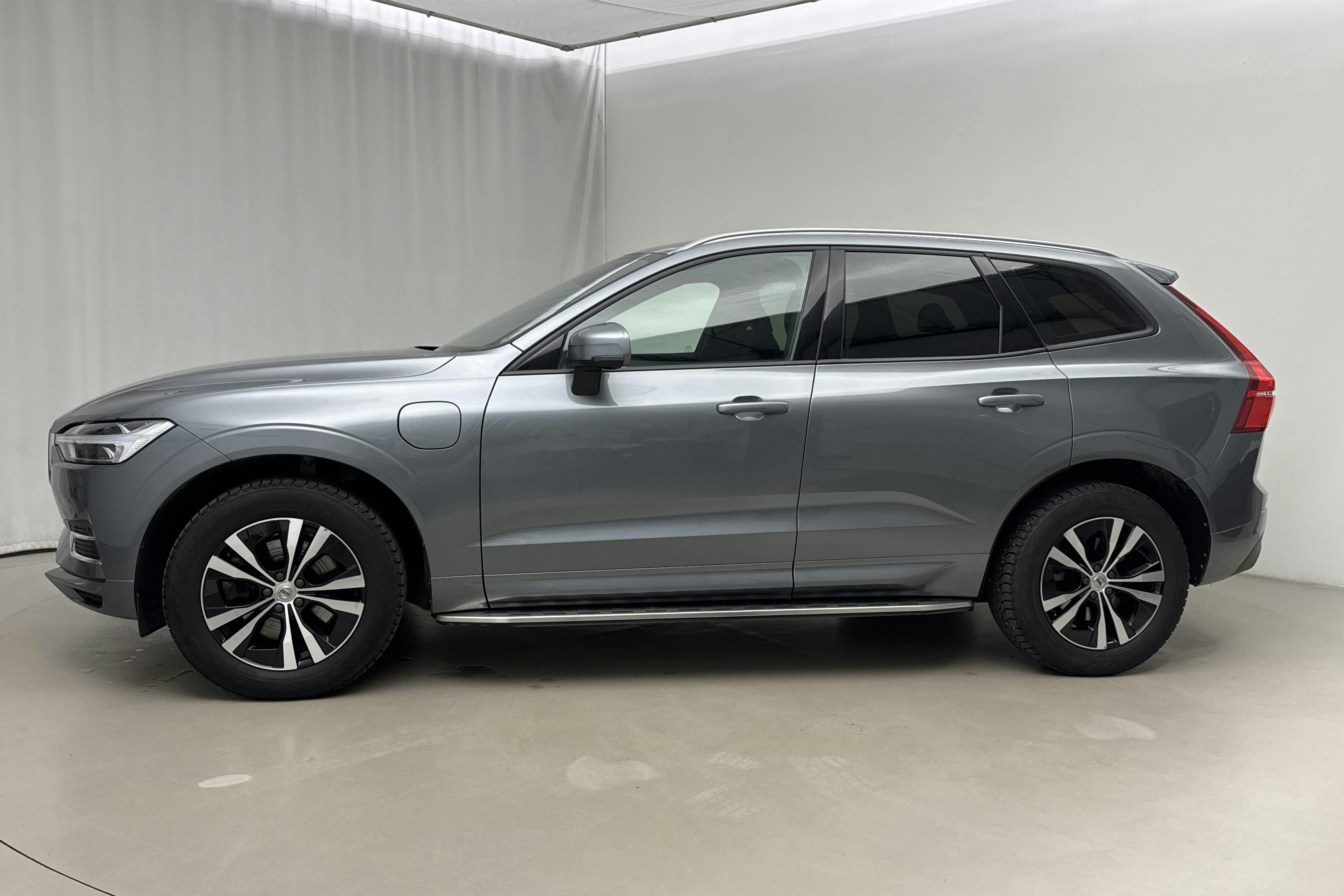Presentation photo 2 of 21: Volvo XC60 T8 AWD Recharge (390hk) - 107 430 km - Automatic - gray - 2020