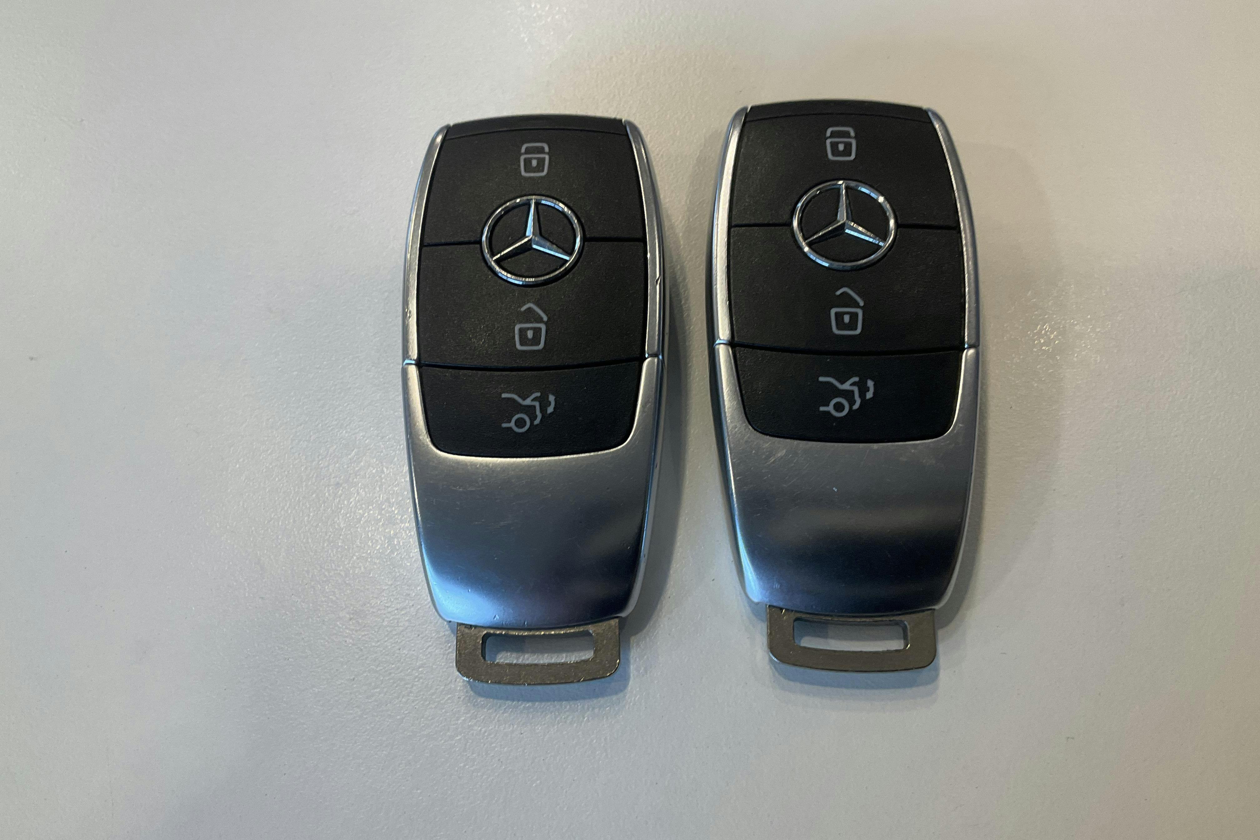 Presentation photo 21 of 21: Mercedes EQB 300 4MATIC X243 (228hk) - 57 590 km - Automatic - Dark Grey - 2023